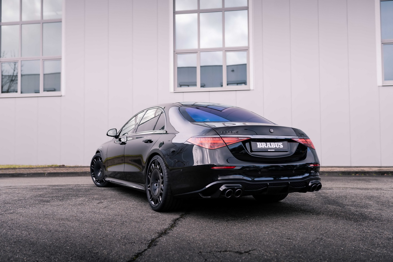 Brabus Gives The New Mercedes-Benz S-Class A Mild Custom Tune