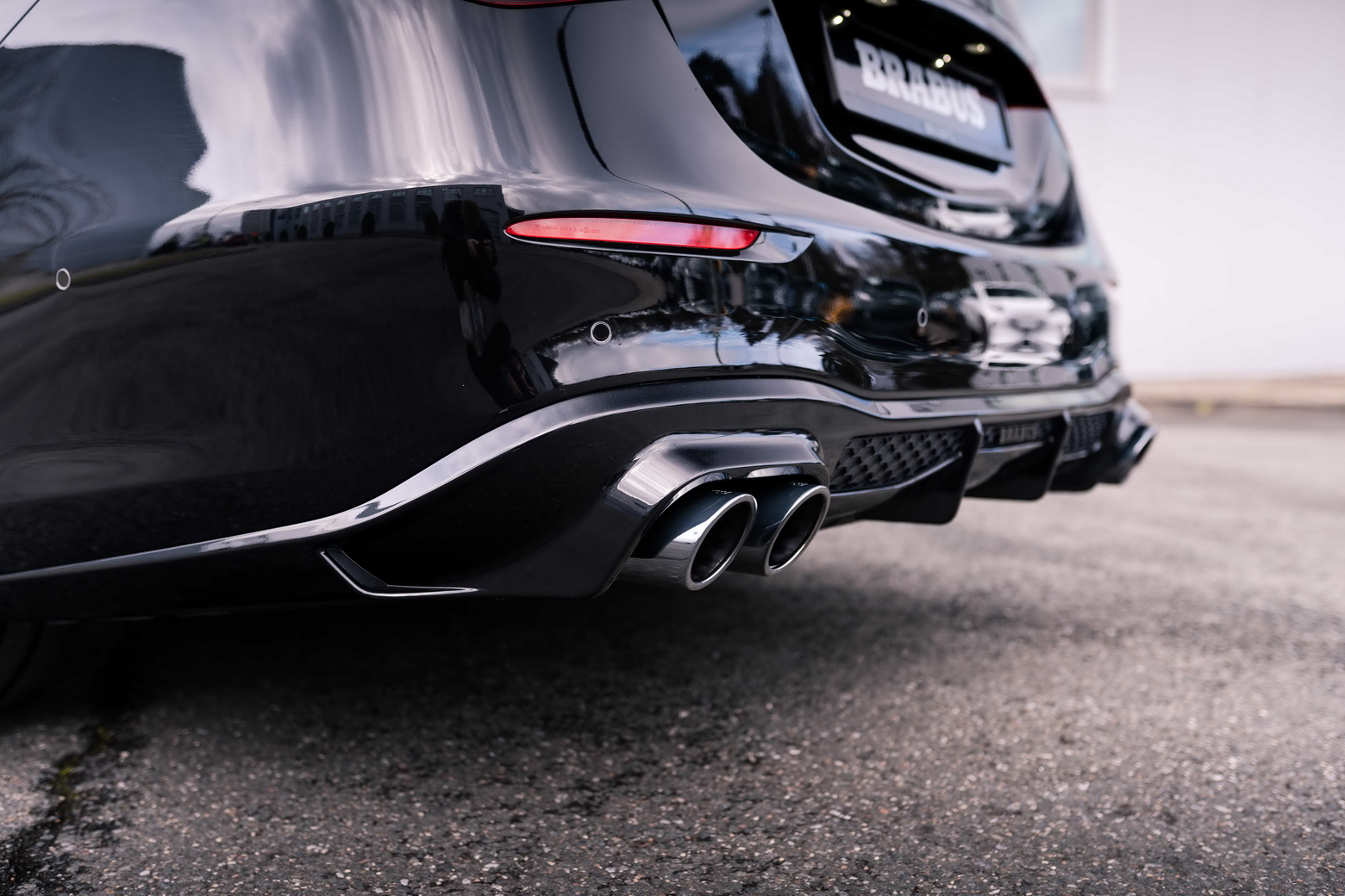 Brabus Gives The New Mercedes-Benz S-Class A Mild Custom Tune