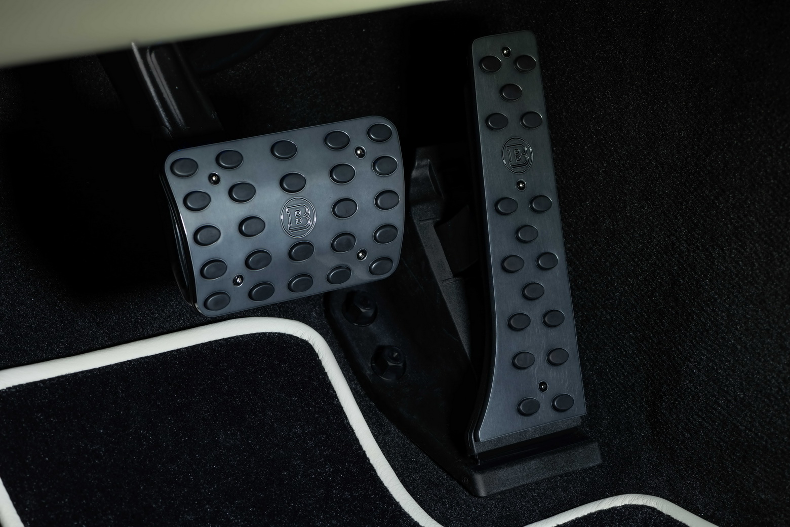 Brabus Gives The New Mercedes-Benz S-Class A Mild Custom Tune