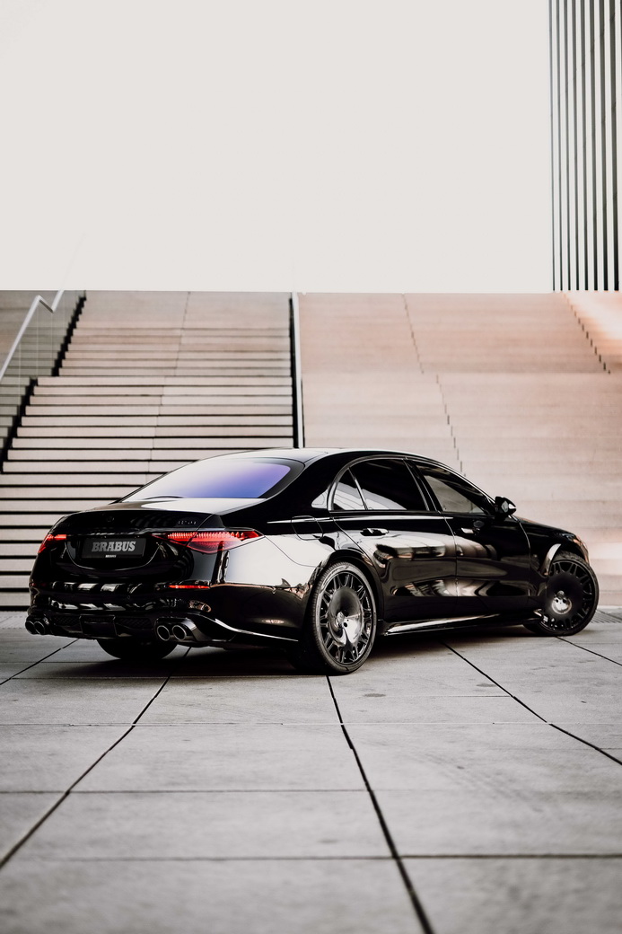 Brabus Gives The New Mercedes-Benz S-Class A Mild Custom Tune