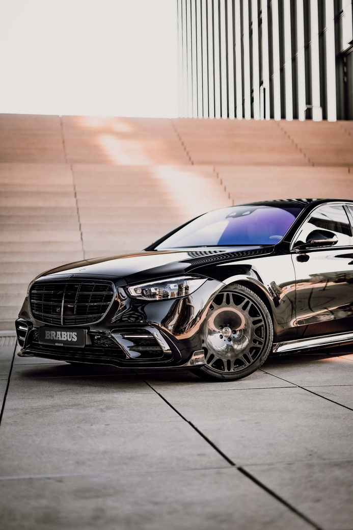 Brabus Gives The New Mercedes-Benz S-Class A Mild Custom Tune
