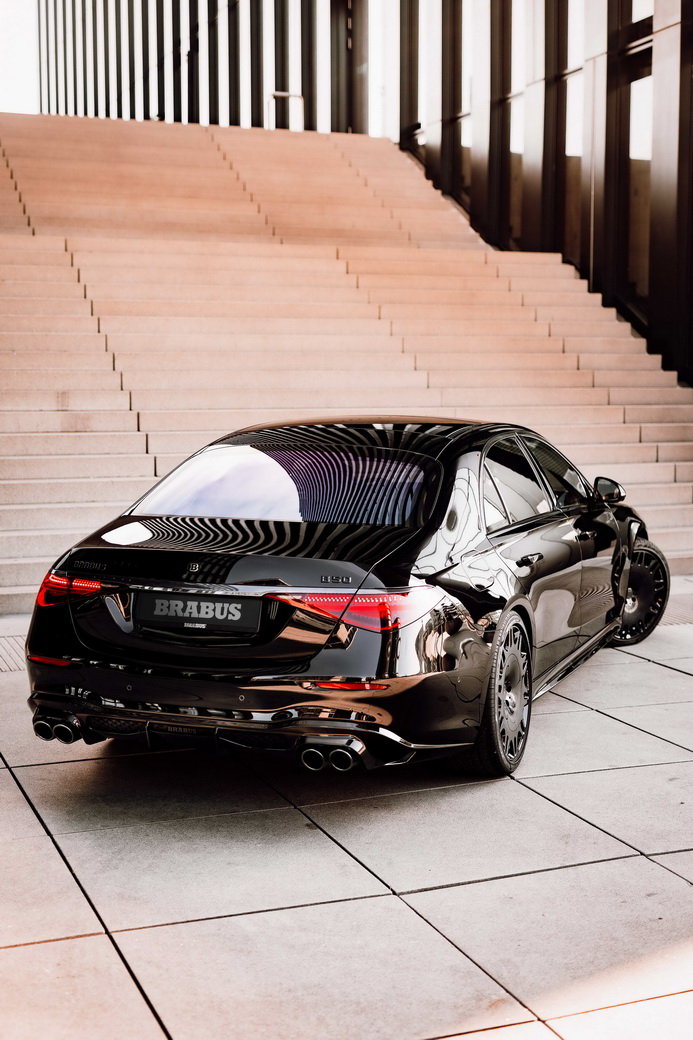 Brabus Gives The New Mercedes-Benz S-Class A Mild Custom Tune