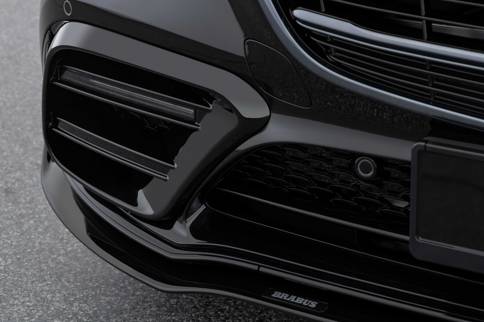 Brabus Gives The New Mercedes-Benz S-Class A Mild Custom Tune