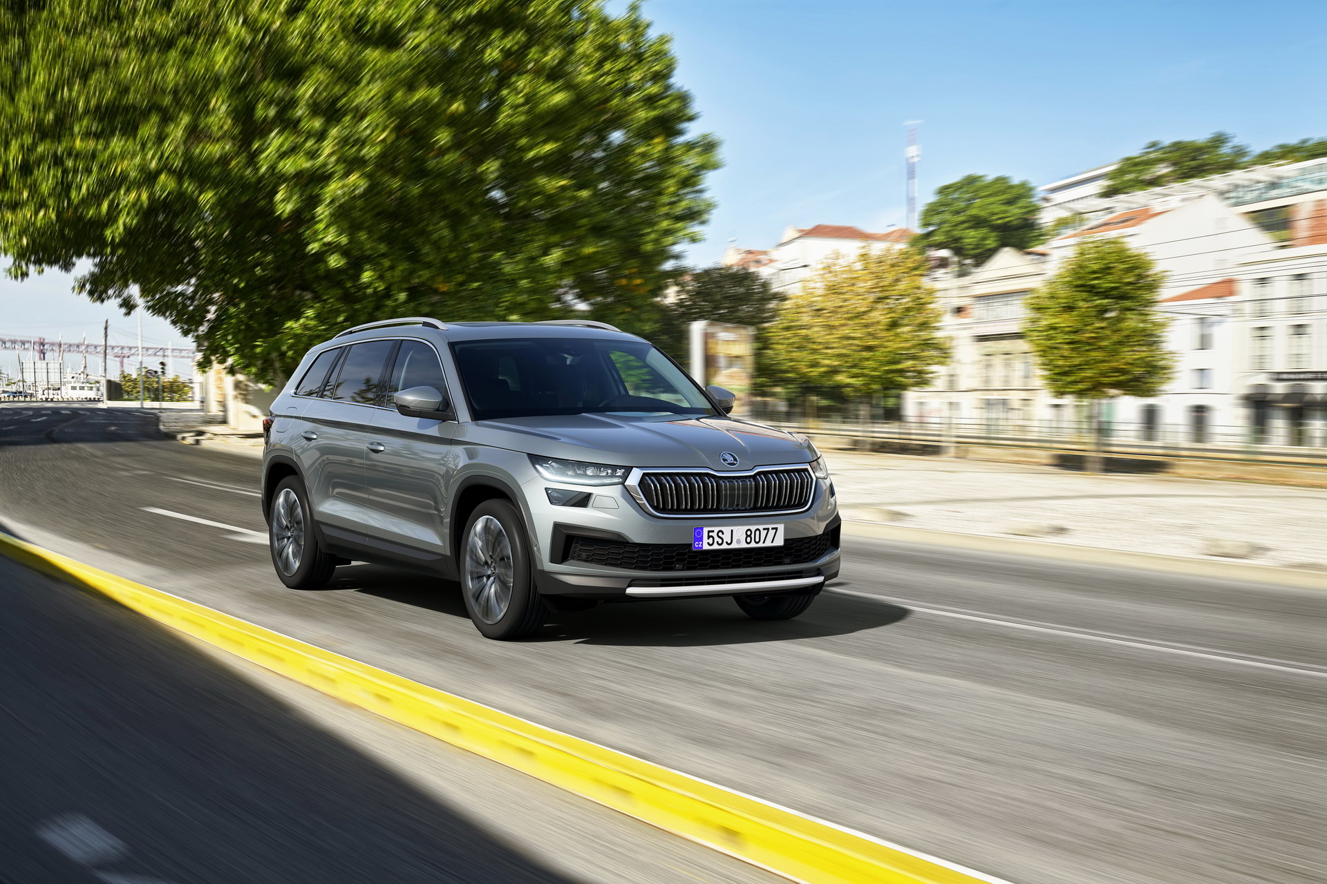 Facelifted 2021 Skoda Kodiaq Debuts With Revised Styling And New Tech Features