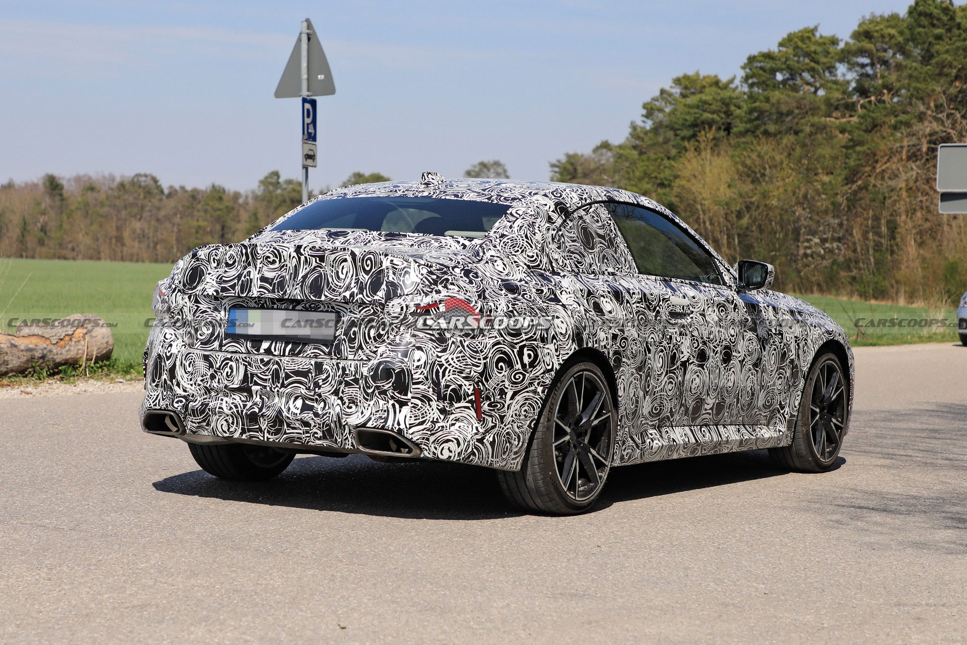 2022 BMW 2-Series Loses Camouflage, Shows More Of Its Face