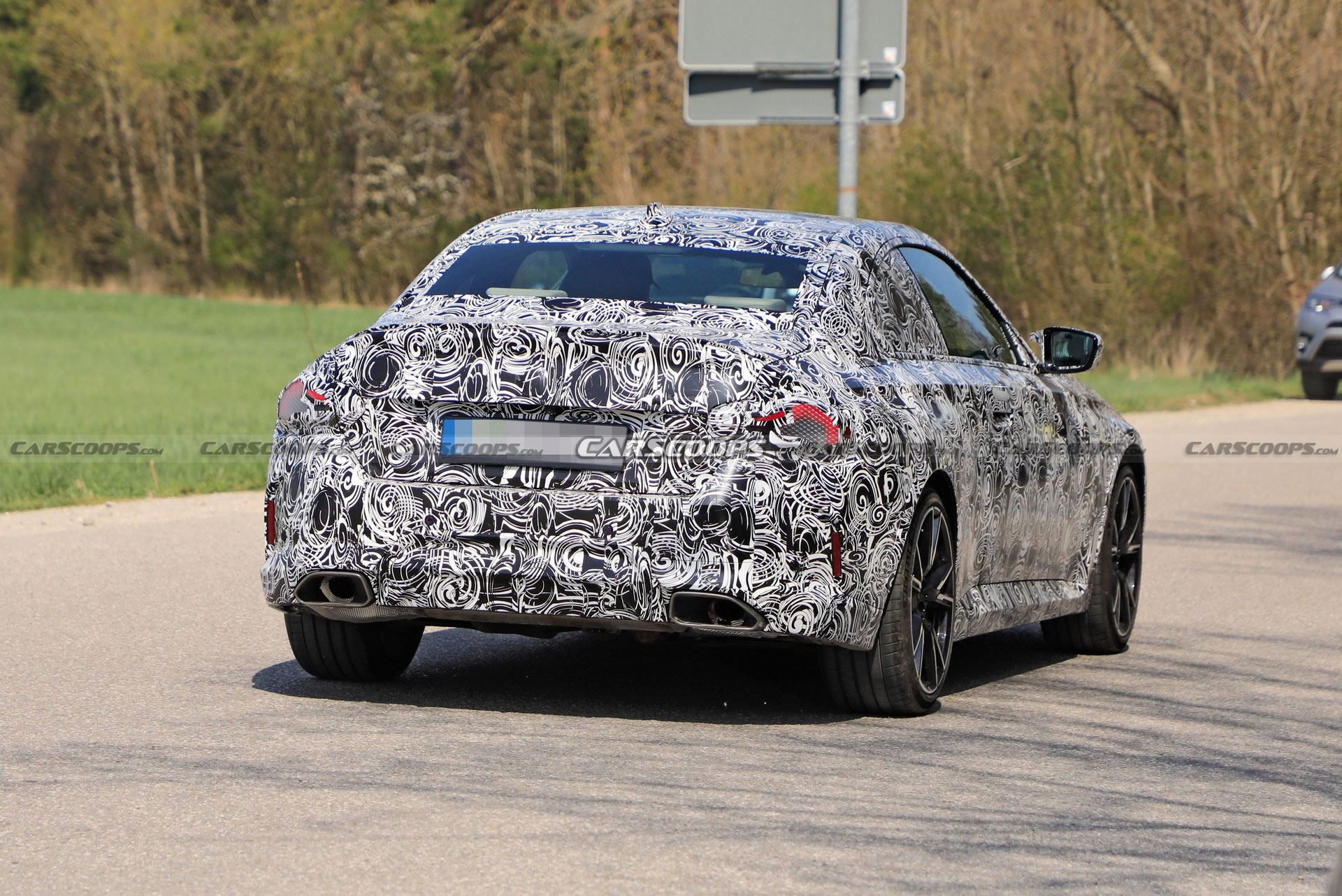 2022 BMW 2-Series Loses Camouflage, Shows More Of Its Face
