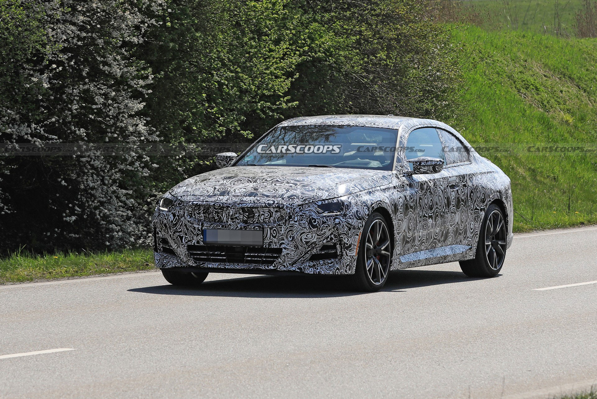2022 BMW 2-Series Loses Camouflage, Shows More Of Its Face