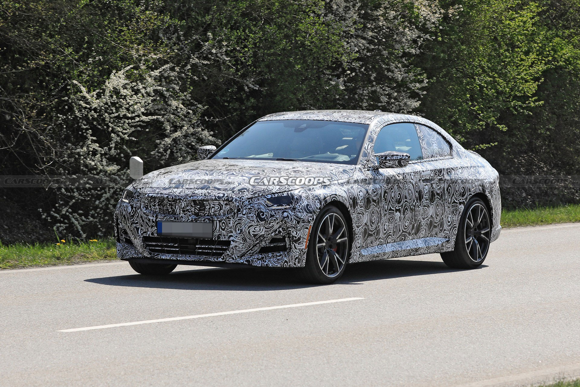 2022 BMW 2-Series Loses Camouflage, Shows More Of Its Face