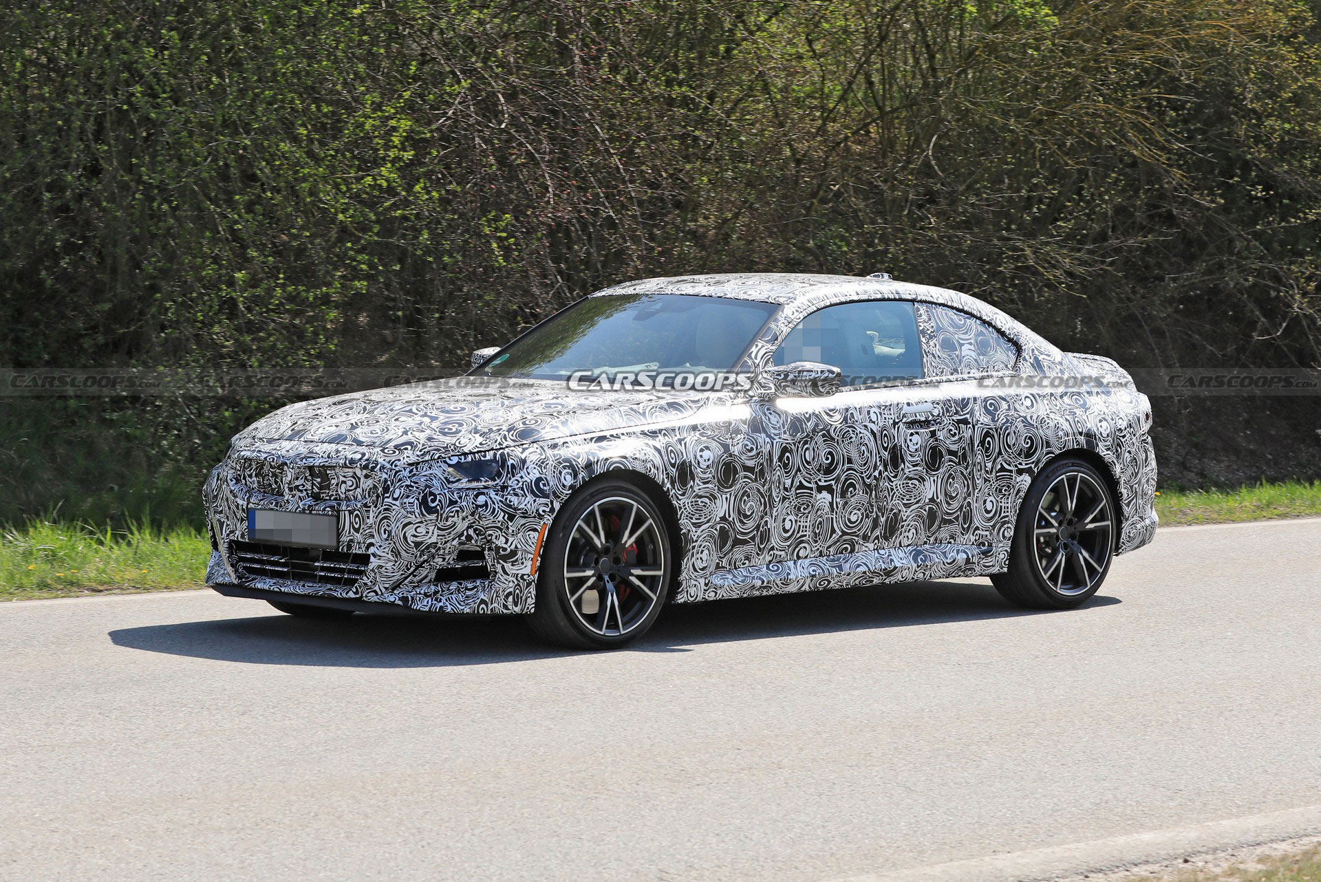 2022 BMW 2-Series Loses Camouflage, Shows More Of Its Face