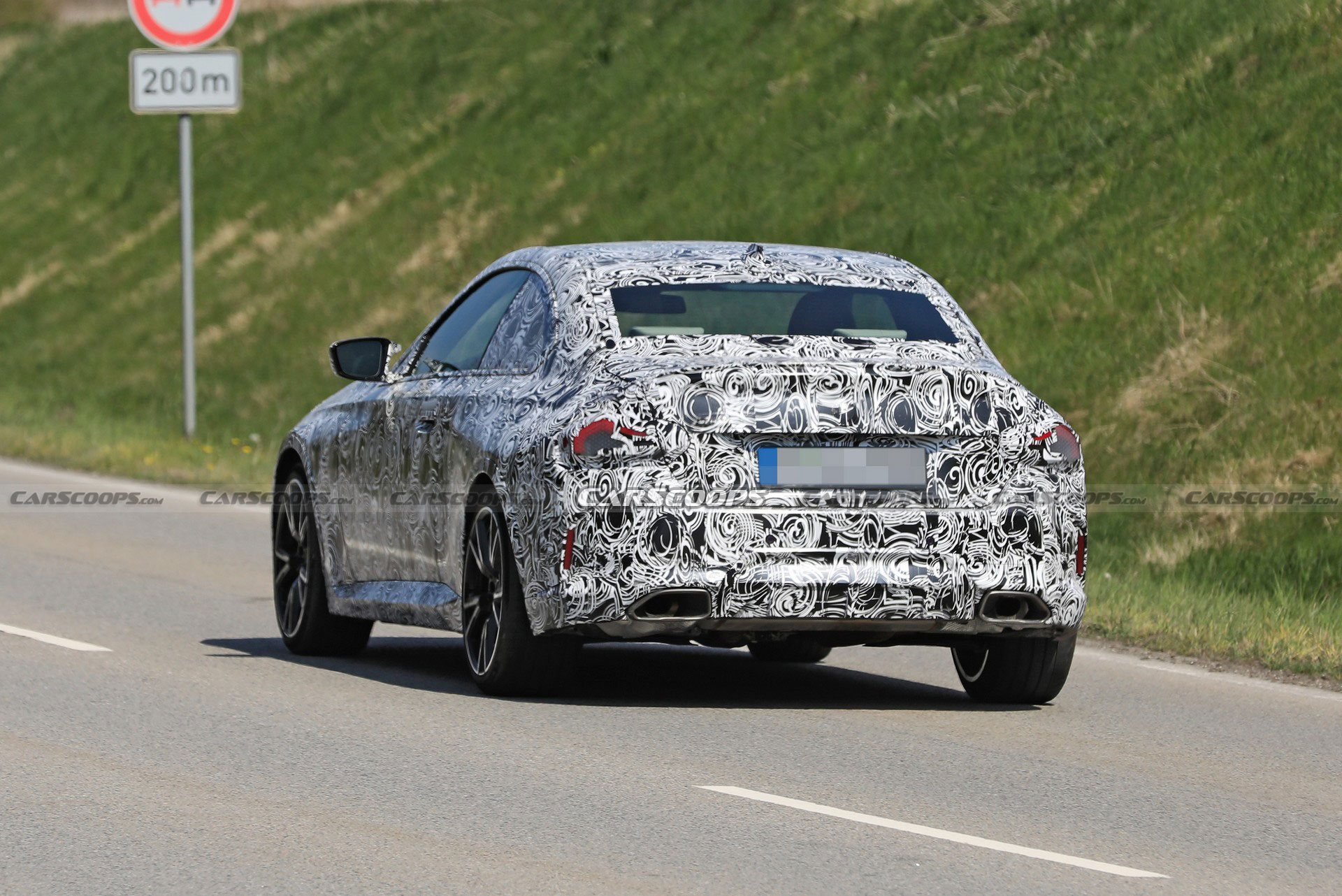 2022 BMW 2-Series Loses Camouflage, Shows More Of Its Face