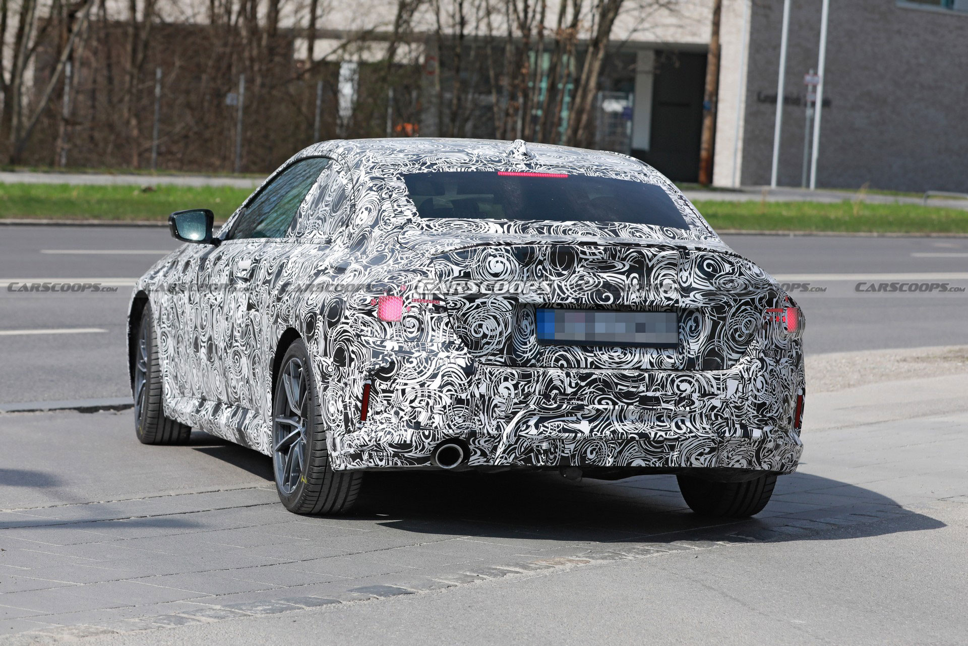 2022 BMW 2-Series Loses Camouflage, Shows More Of Its Face