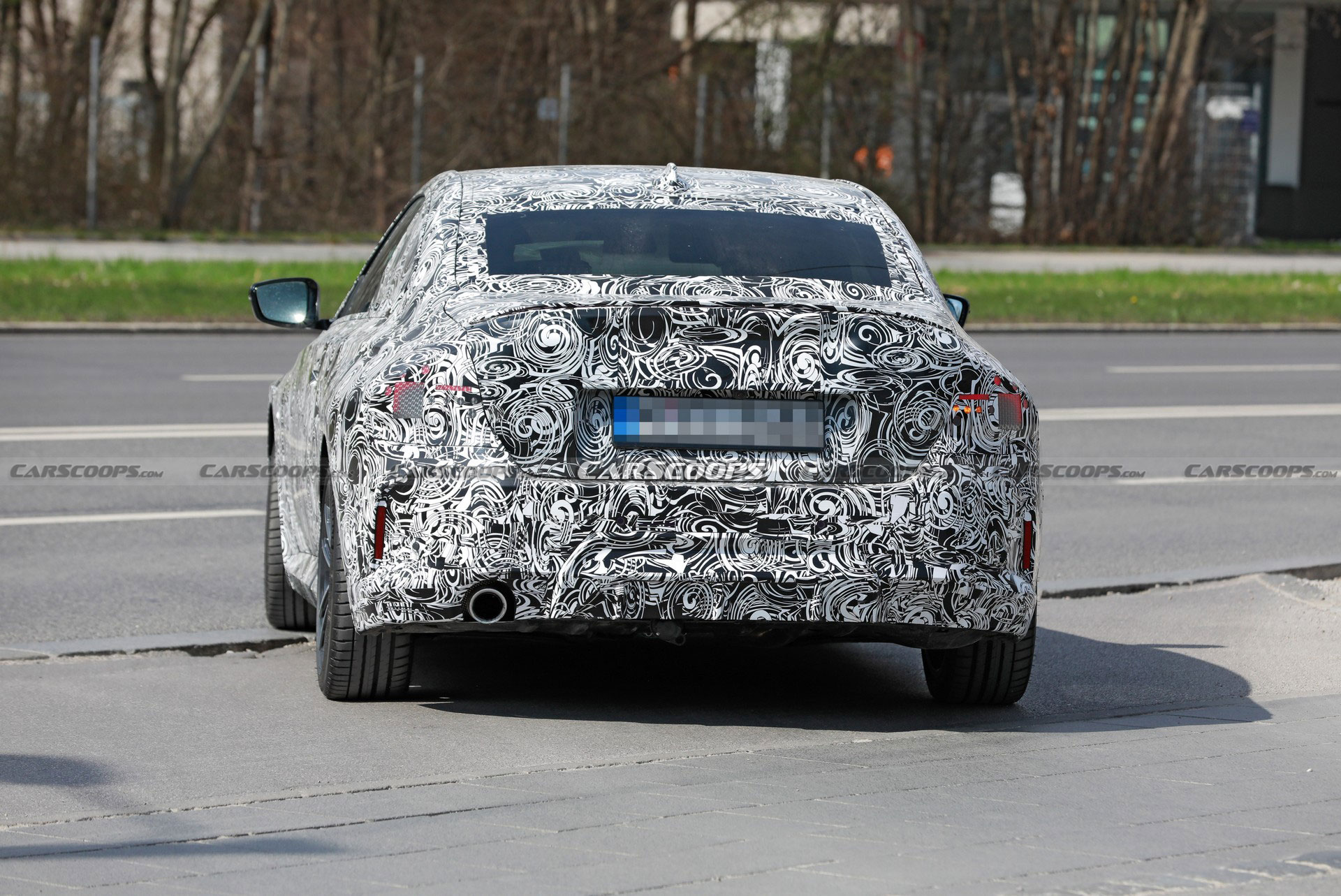 2022 BMW 2-Series Loses Camouflage, Shows More Of Its Face