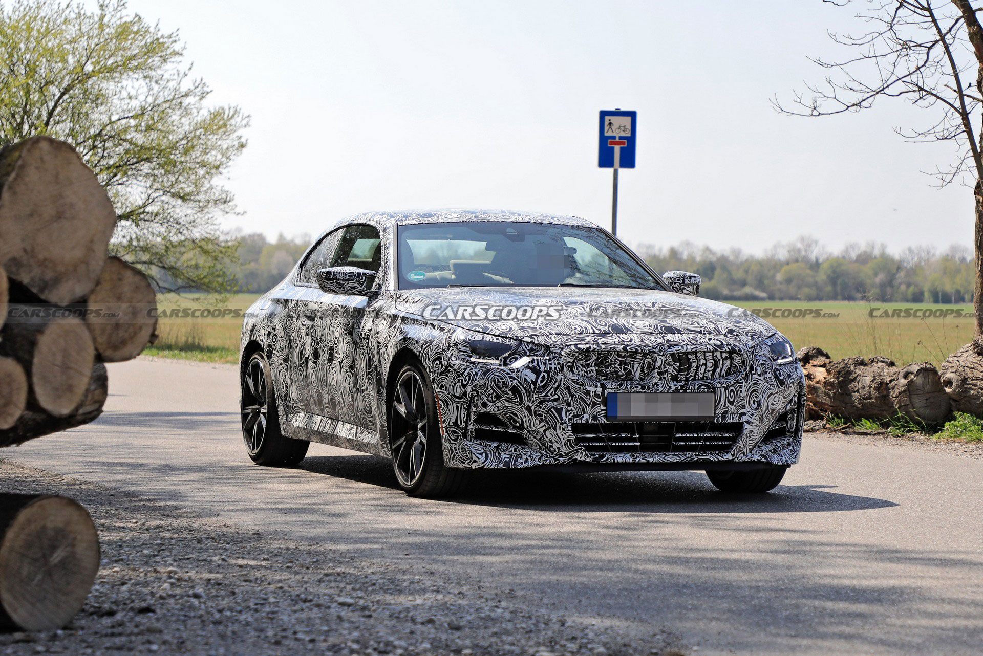 2022 BMW 2-Series Loses Camouflage, Shows More Of Its Face