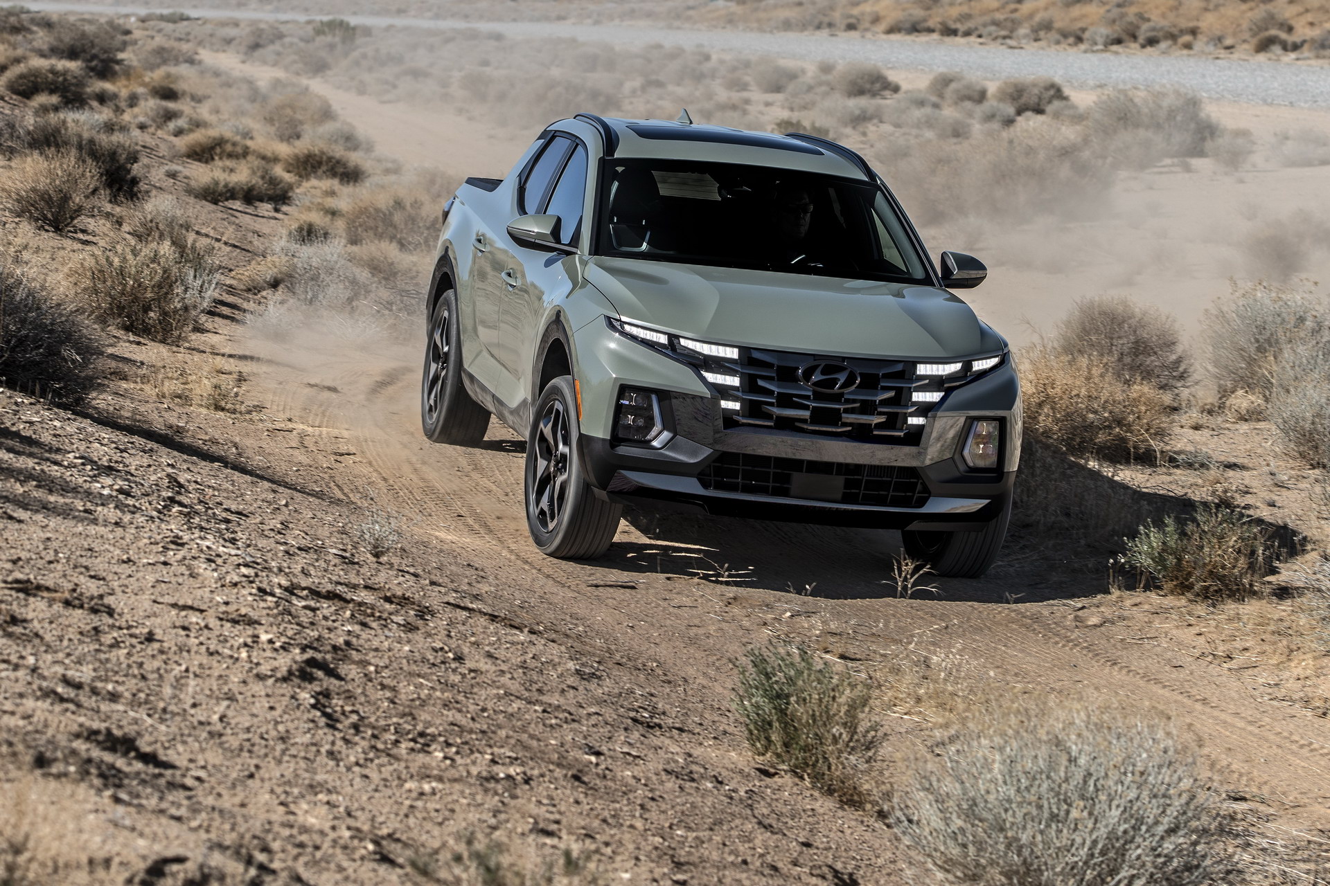 2022 Hyundai Santa Cruz Is Half Tucson SUV, Half Small Pickup Truck
