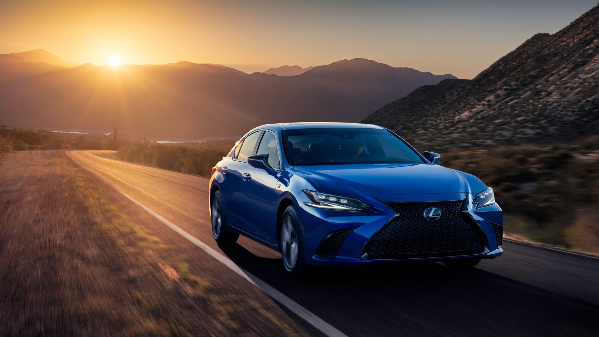 2022 Lexus ES Bows With Updated Looks, Improved Dynamics And A New Touchscreen