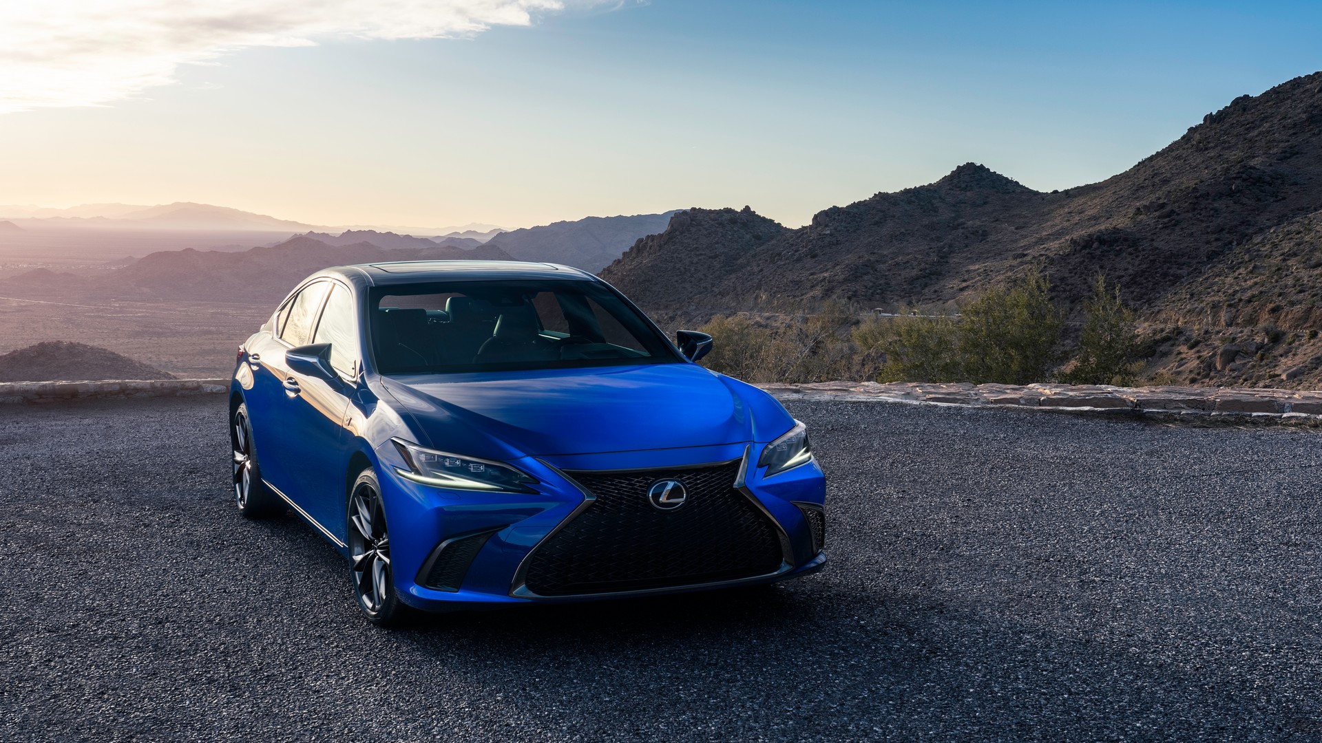 2022 Lexus ES Bows With Updated Looks, Improved Dynamics And A New Touchscreen