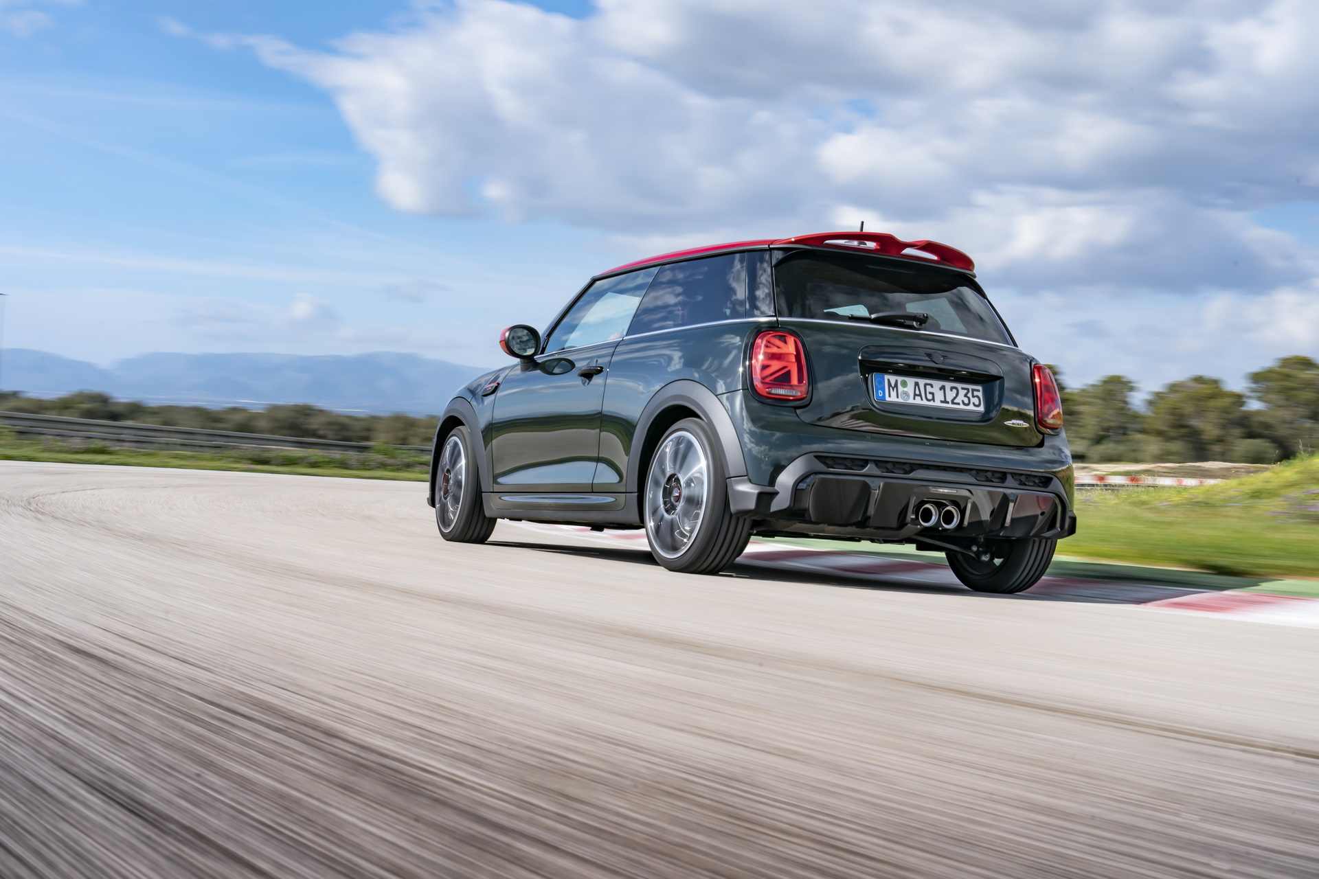 MINI’s Facelifted JCW Hot Hatch And Convertible Detailed In New Gallery