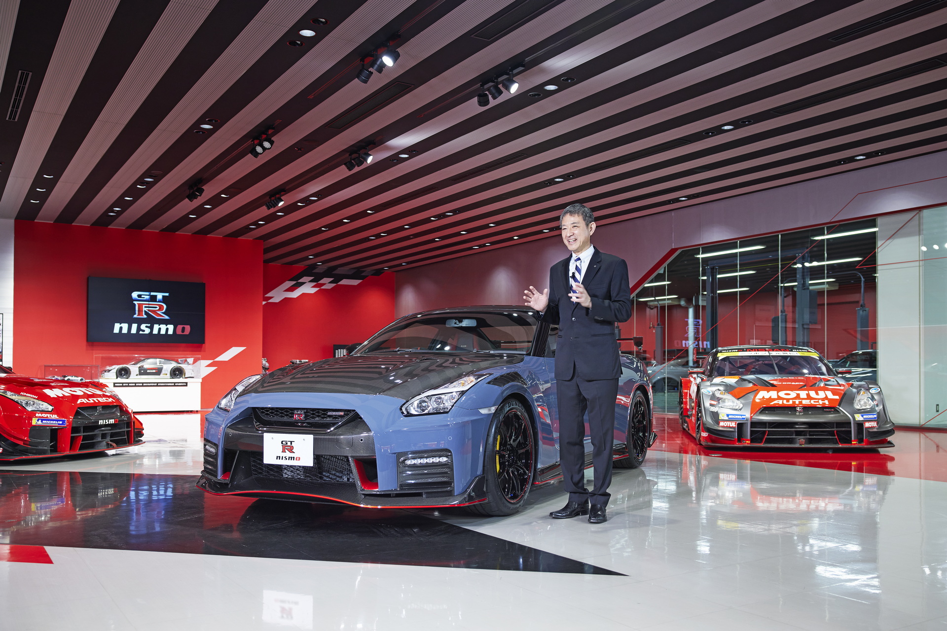 Nissan Didn’t Paint The 2022 GT-R Nismo Special Edition’s Hood To Save 100 Grams