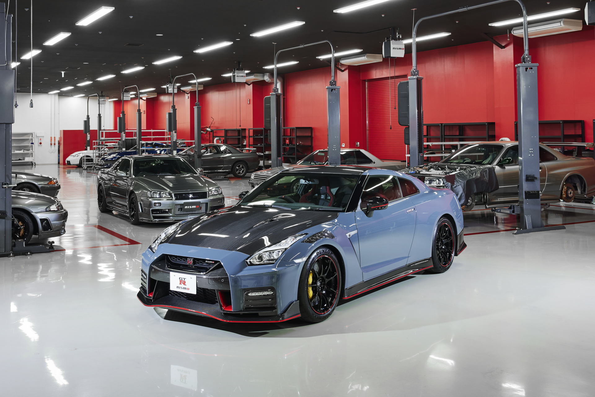 Nissan Didn’t Paint The 2022 GT-R Nismo Special Edition’s Hood To Save 100 Grams