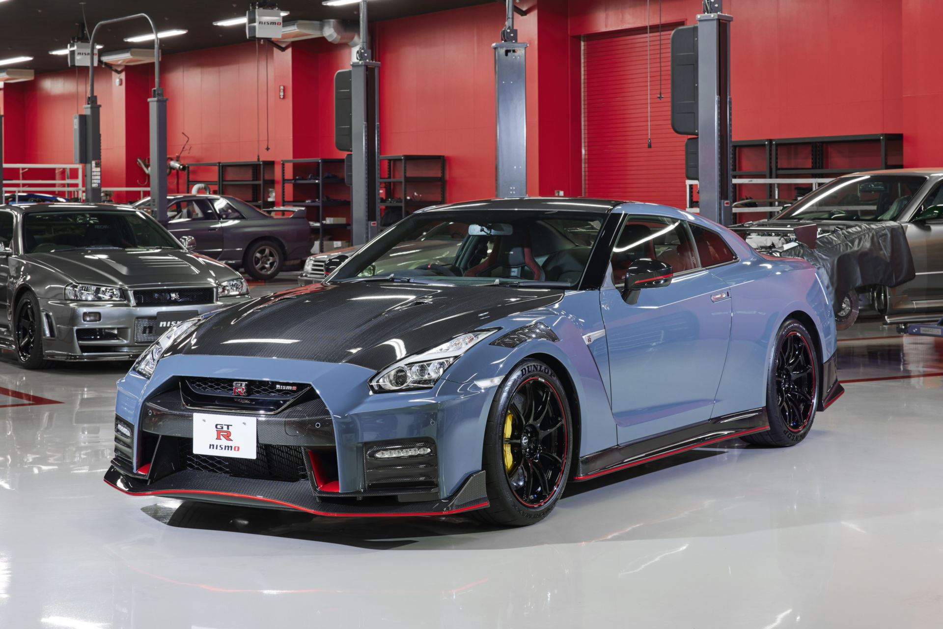 2022 Nissan GT-R Nismo Gets A Special Paint Job And Some More Carbon