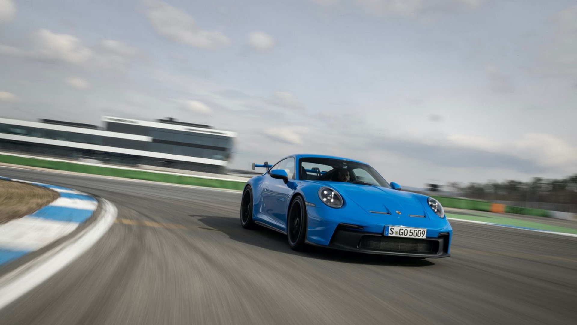 Porsche Drove The New 911 GT3 At 186 MPH For 3,100 Miles Non-Stop
