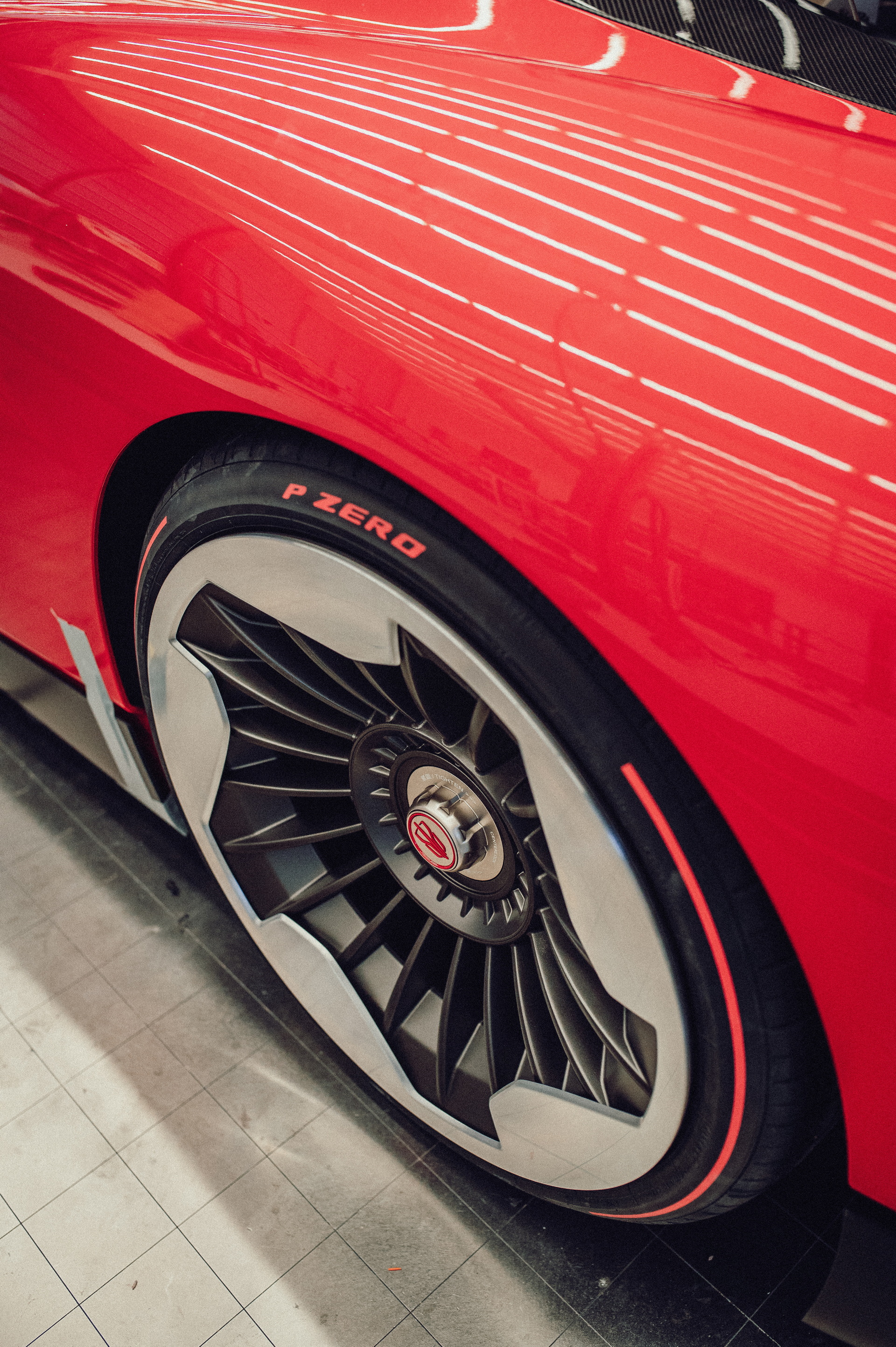 Silk-FAW Unveils Production Hongqi S9 Hypercar With 1,400 HP And 248 MPH