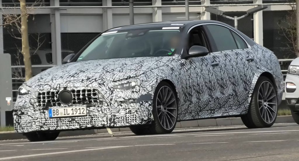  Is This The 2022 Mercedes-AMG C63 Driving Through Traffic?