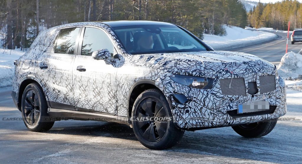  2023 Mercedes-Benz GLC Spied During Cold Weather Testing