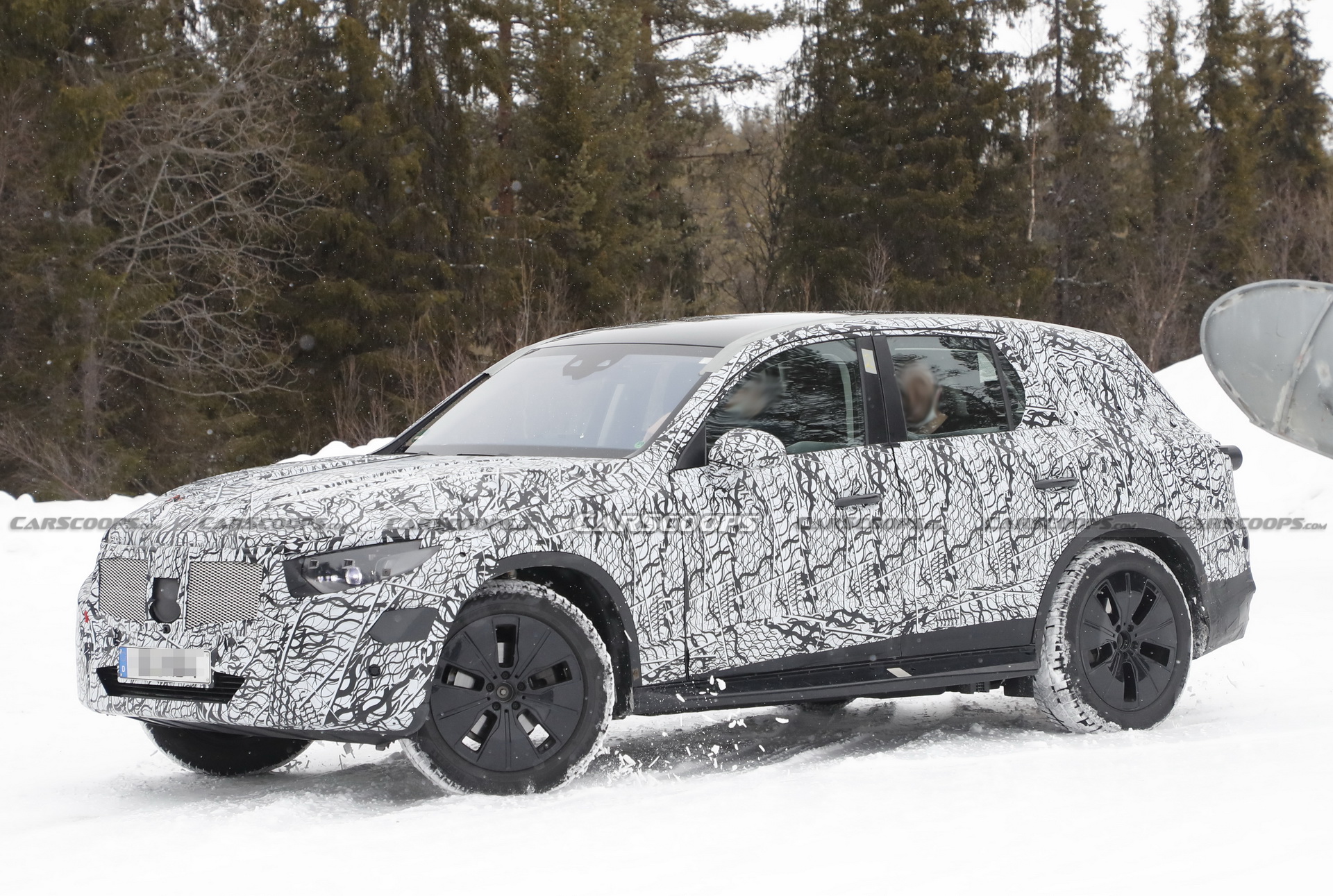 2023 Mercedes-Benz GLC Spied During Cold Weather Testing