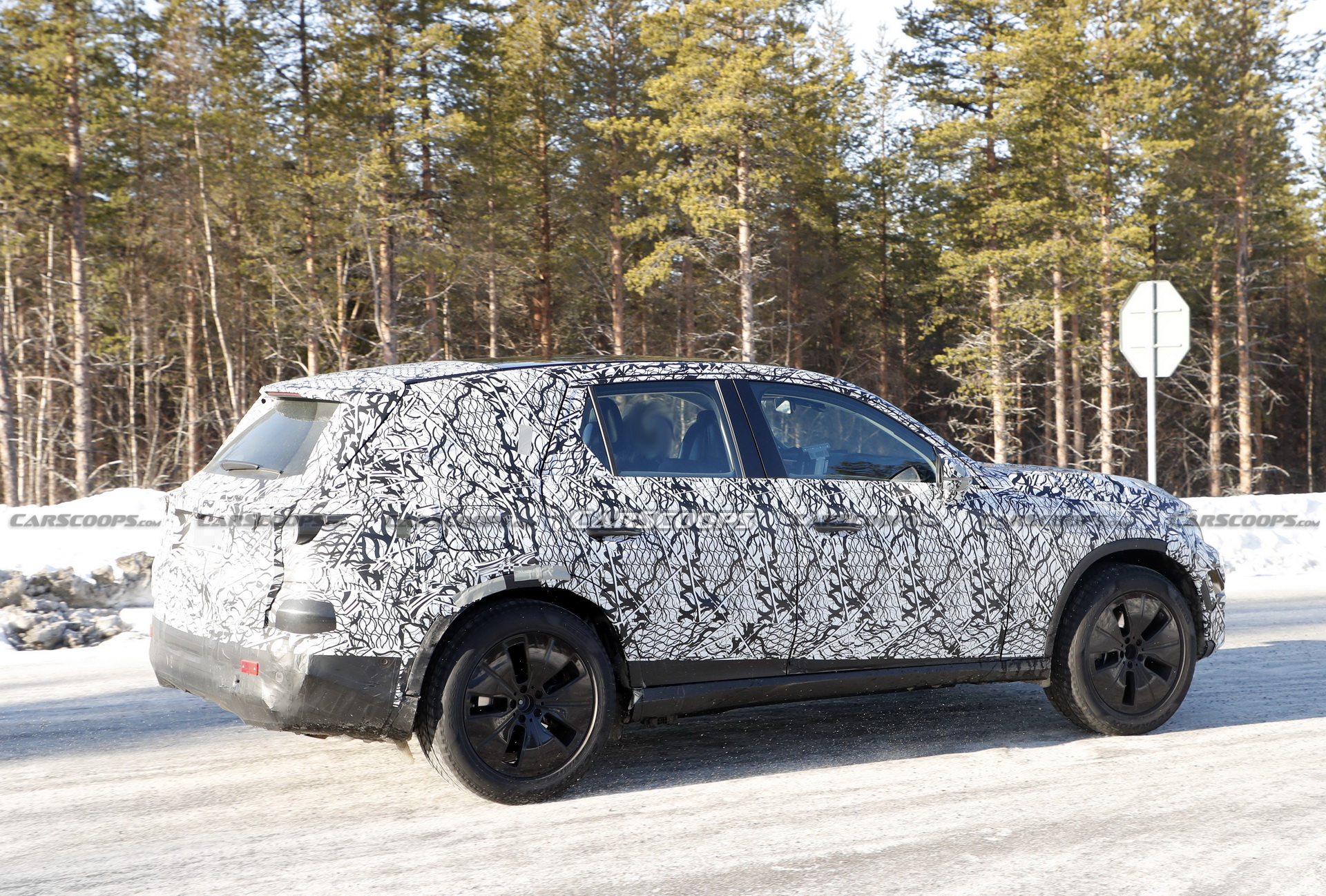 2023 Mercedes-Benz GLC Spied During Cold Weather Testing