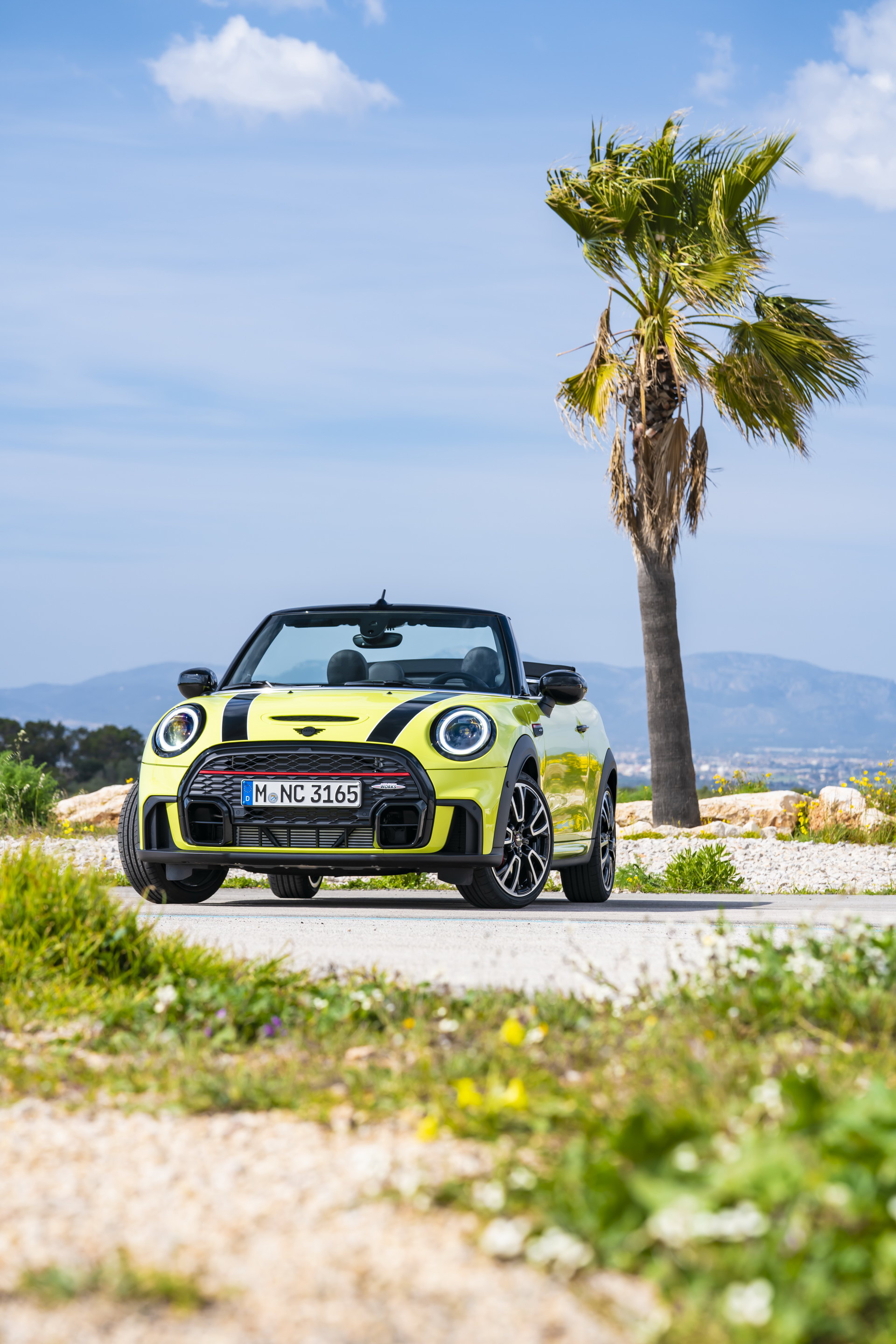 2022 MINI JCW Is Your 228HP, $32,900 Subcompact Hot Hatch