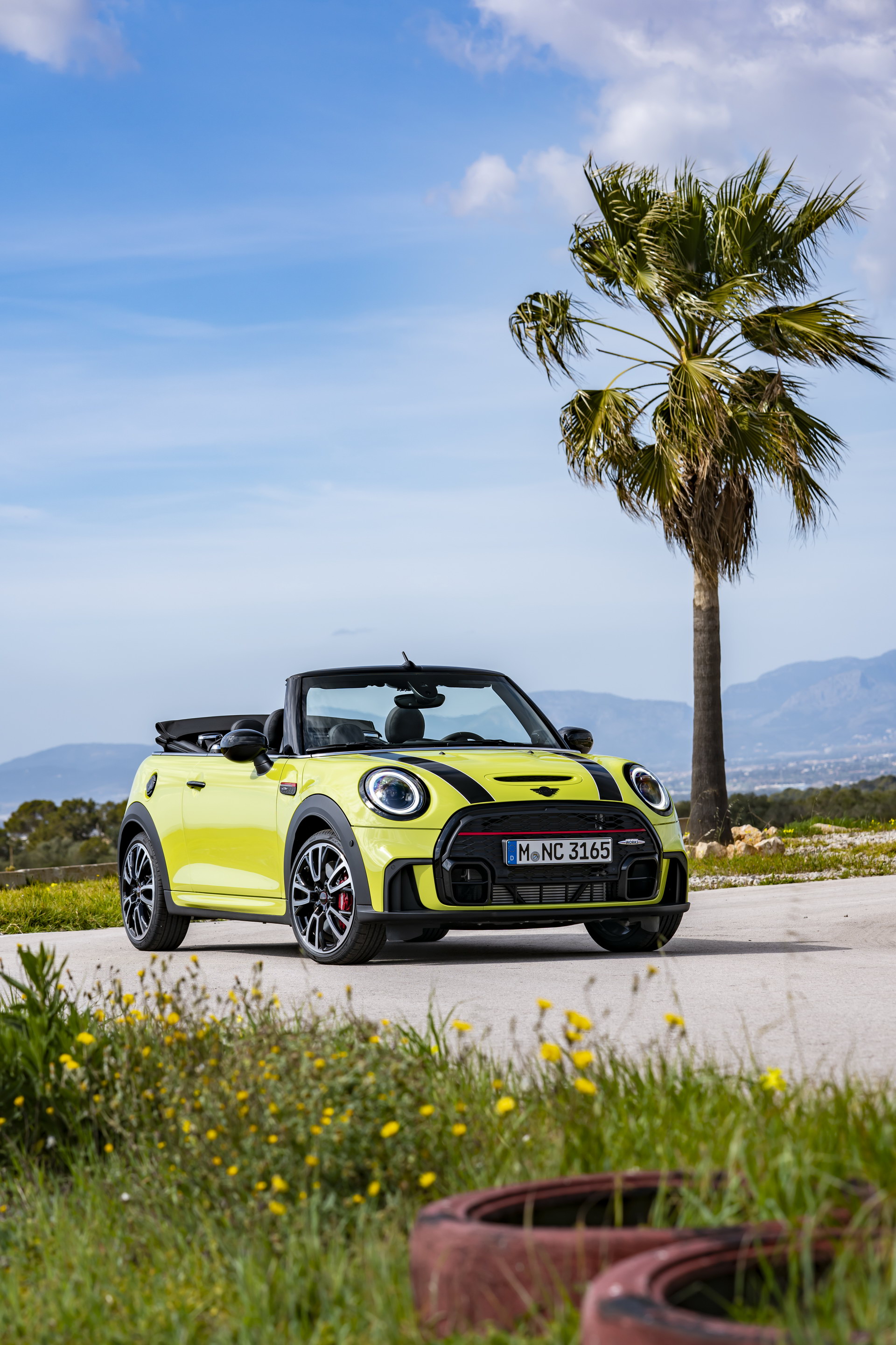 2022 MINI JCW Is Your 228HP, $32,900 Subcompact Hot Hatch
