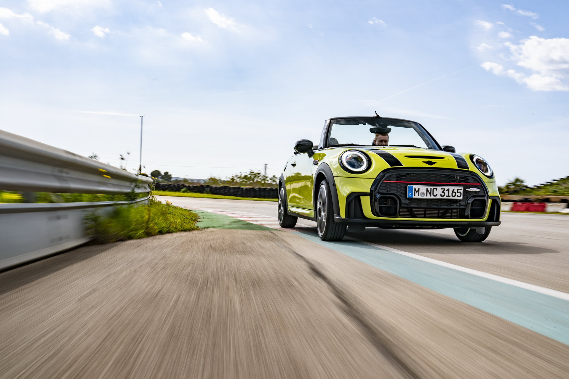 2022 MINI JCW Is Your 228HP, $32,900 Subcompact Hot Hatch