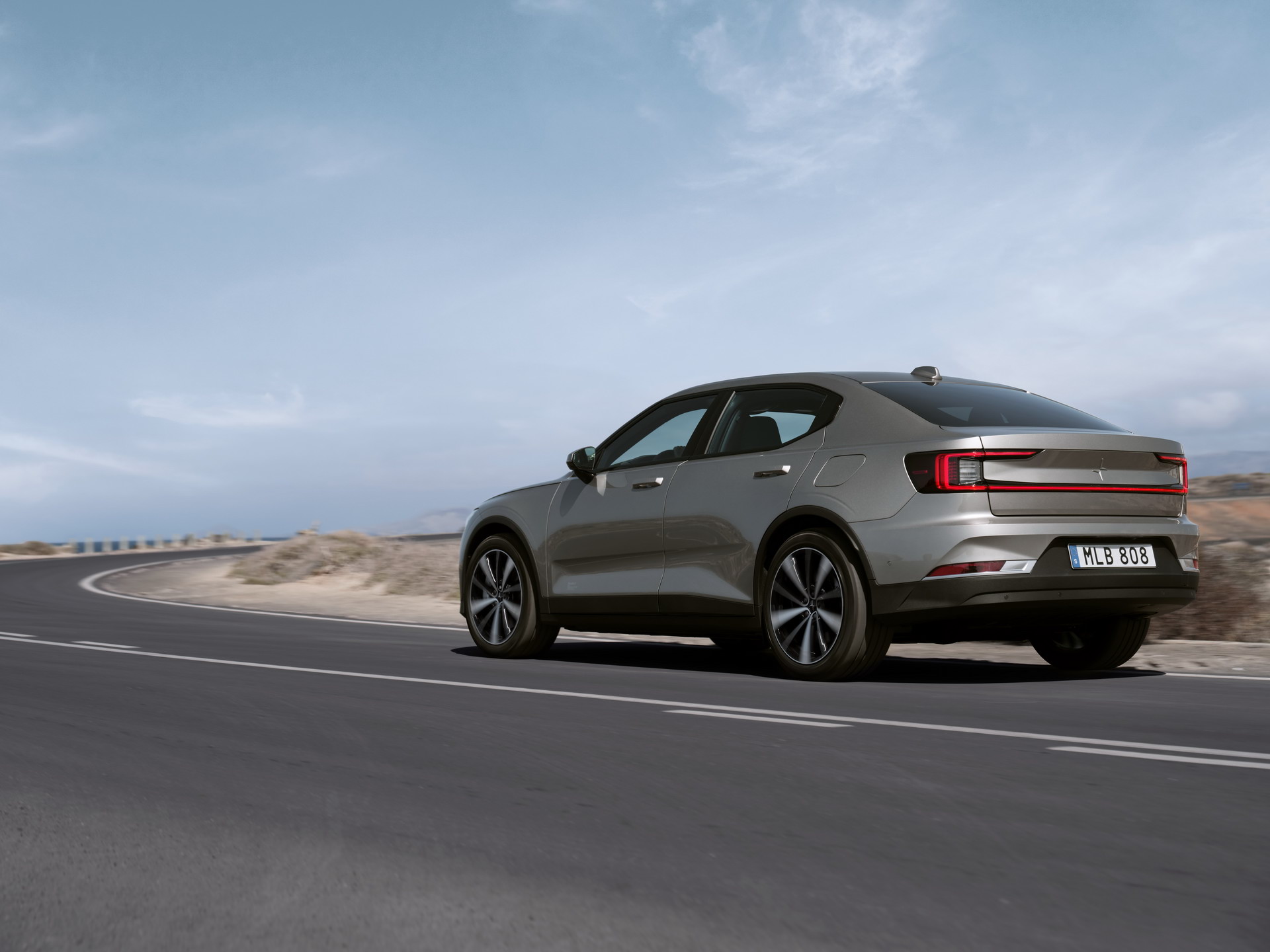 Polestar 2 Single-Motor Variant Announced With 260-Mile Range