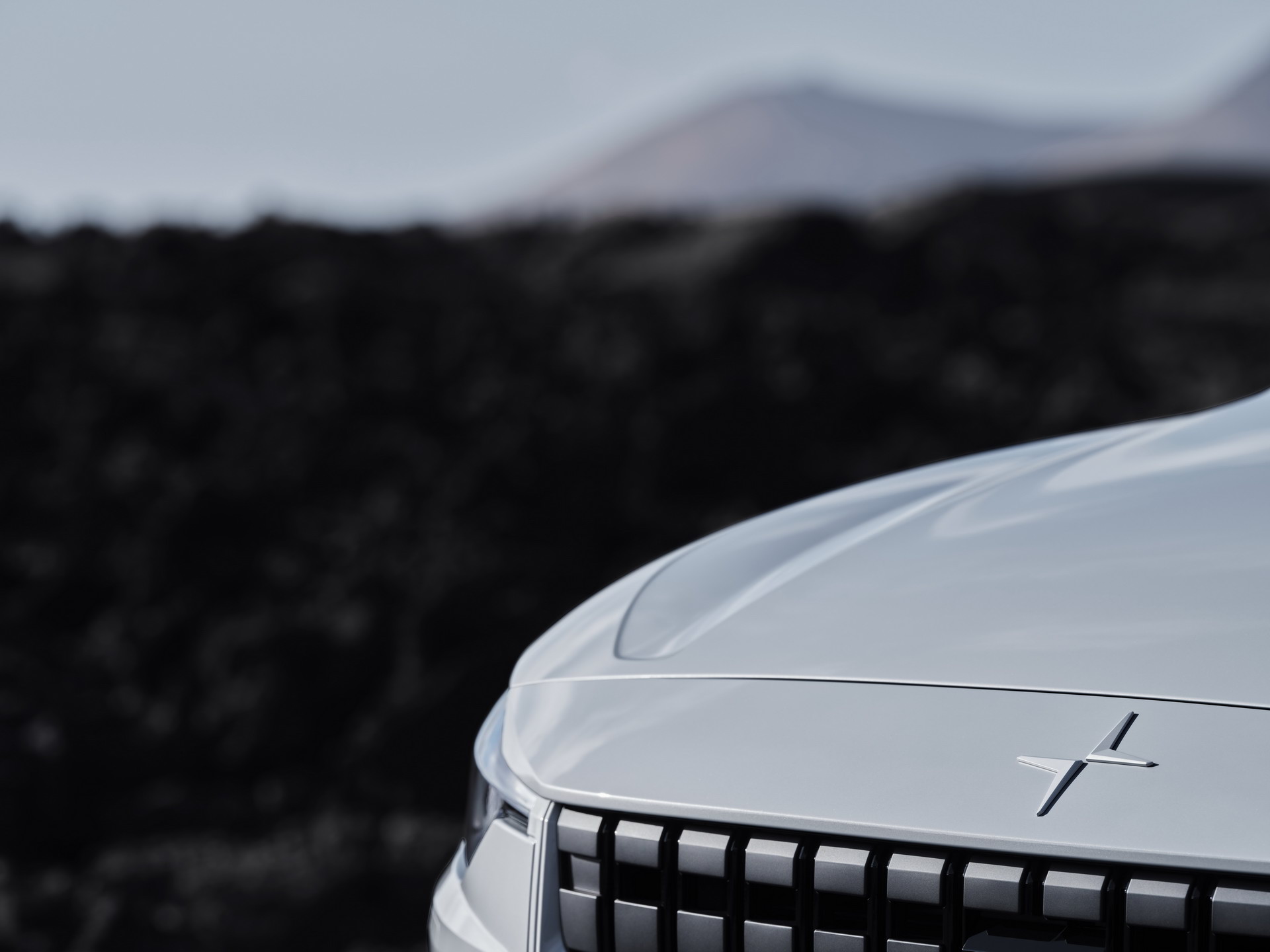 Polestar 2 Single-Motor Variant Announced With 260-Mile Range