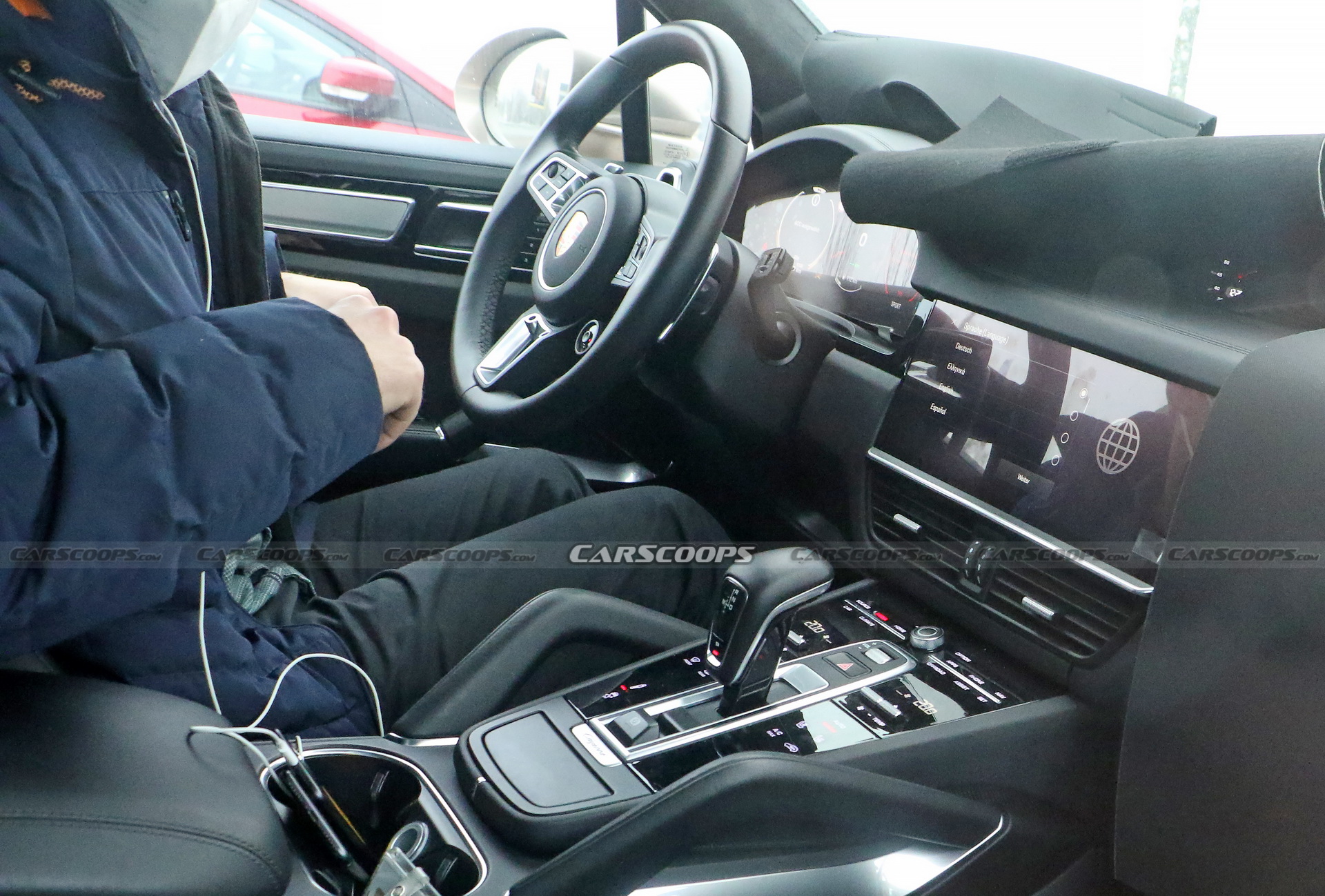 2023 Porsche Cayenne Facelift Opens Up Its Cockpit, Hides New 911-Like Gearshift Lever