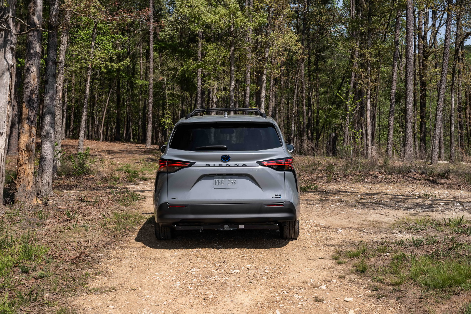 2022 Toyota Sienna Woodland Edition Is A Lifted Minivan Targeting SUV Buyers