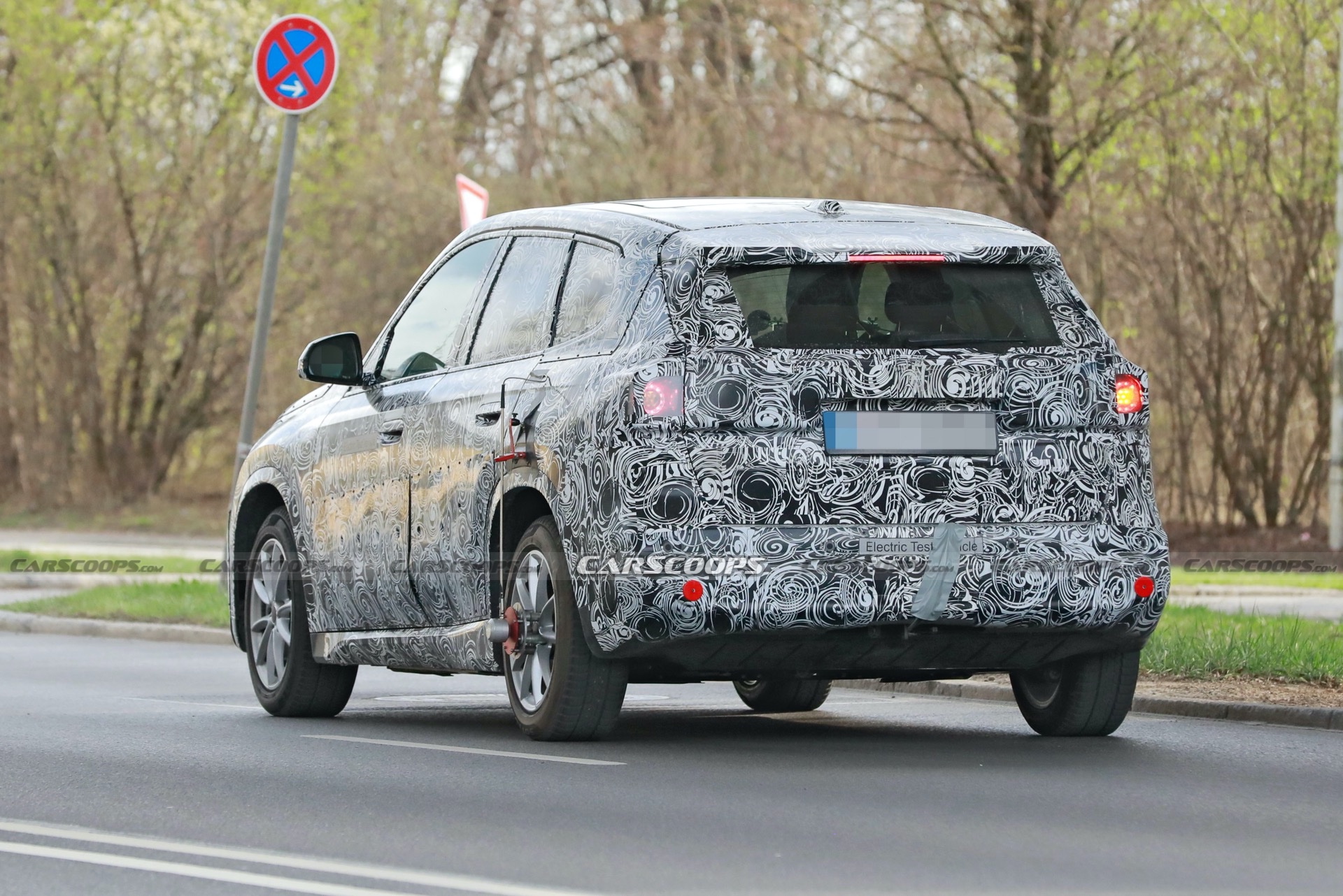 2023 iX1 Will Join iX3 In BMW’s All-Electric SUV Range