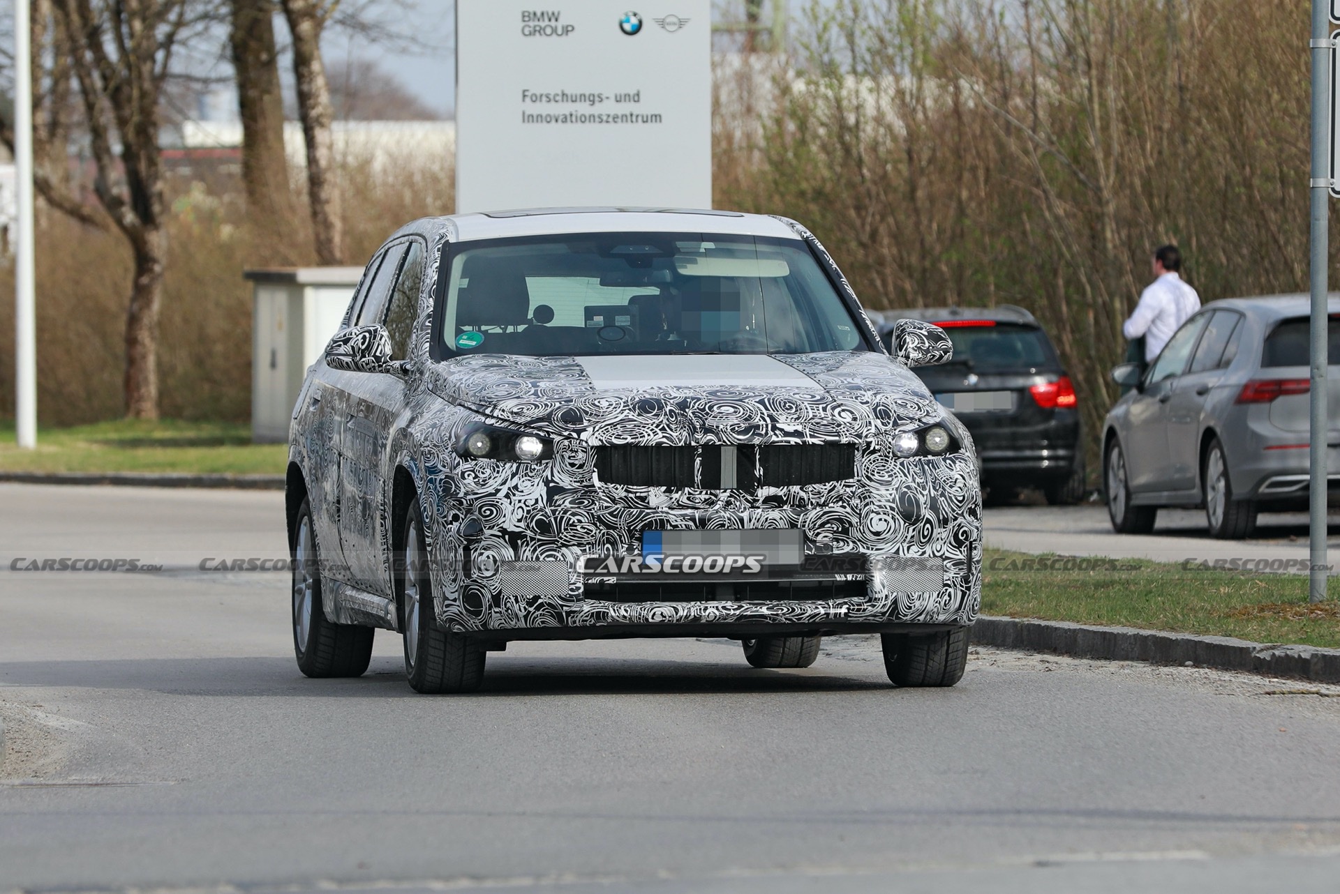 2023 iX1 Will Join iX3 In BMW’s All-Electric SUV Range