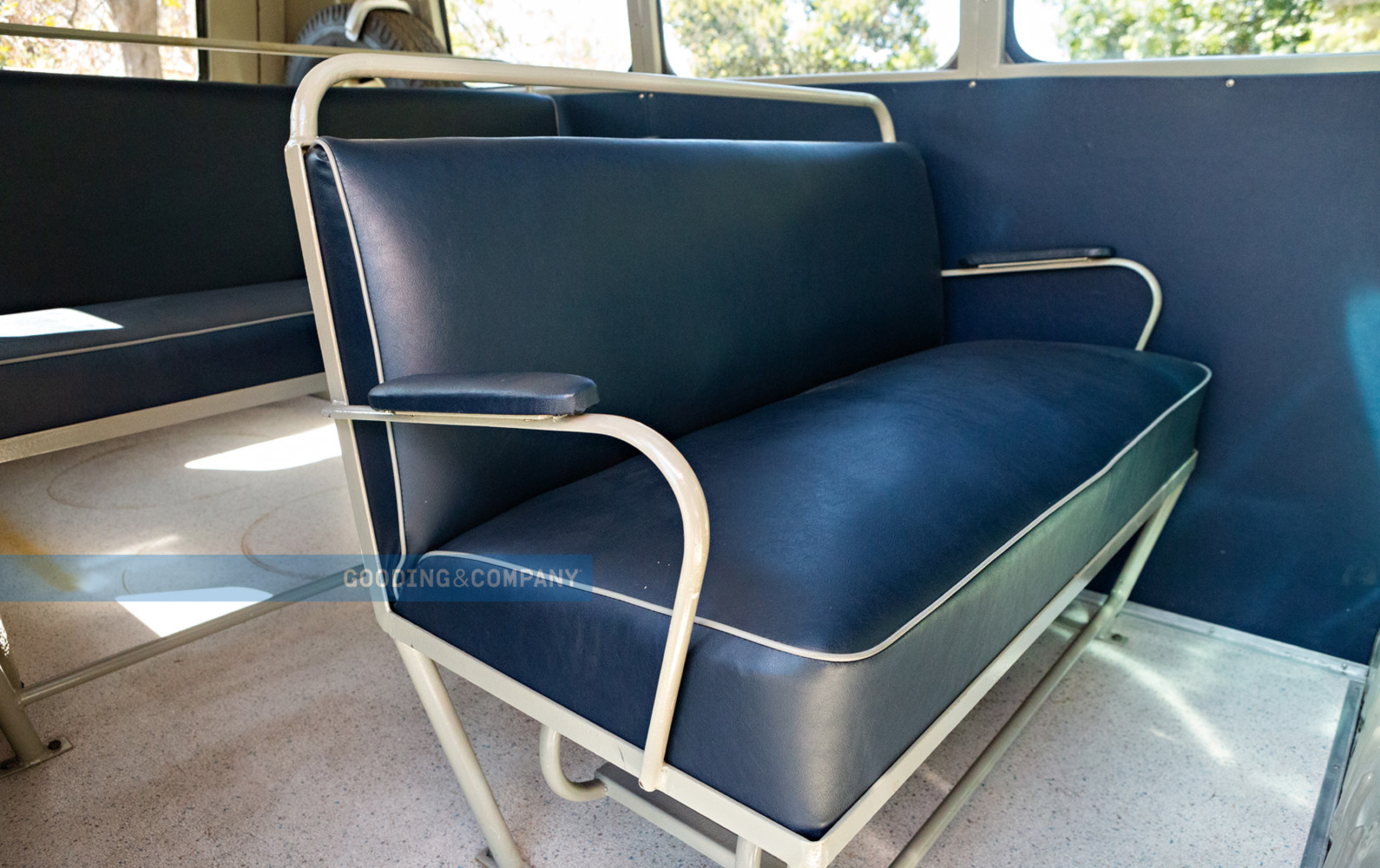 This 1961 Autotutto Is The Minibus You Didn’t Know Alfa Romeo Made