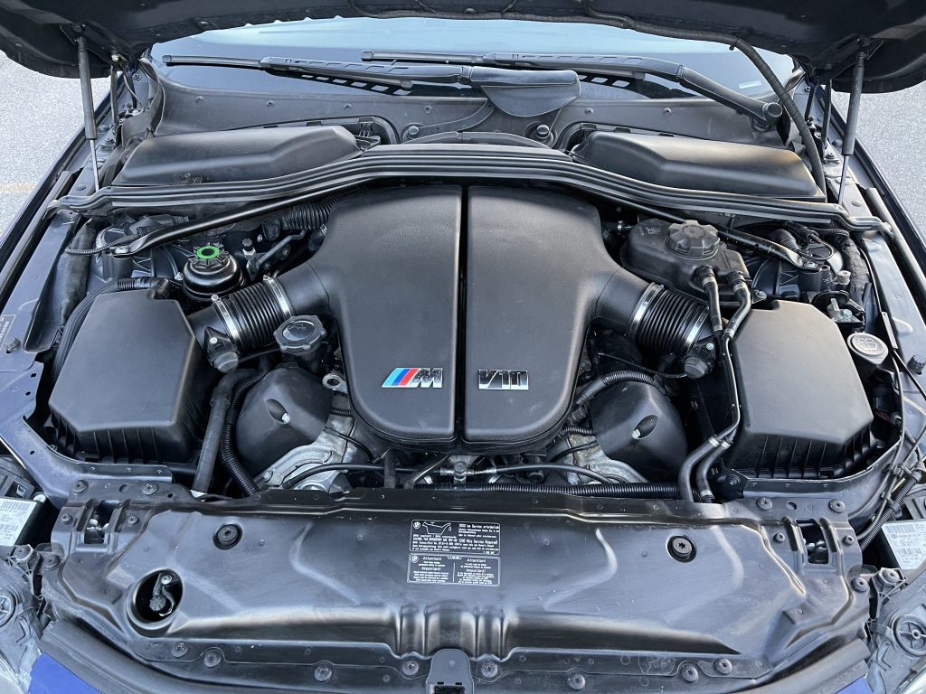 Low-Mileage 2008 BMW M5 Has An Intoxicating Naturally Aspirated V10