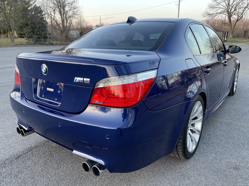 Low-Mileage 2008 BMW M5 Has An Intoxicating Naturally Aspirated V10