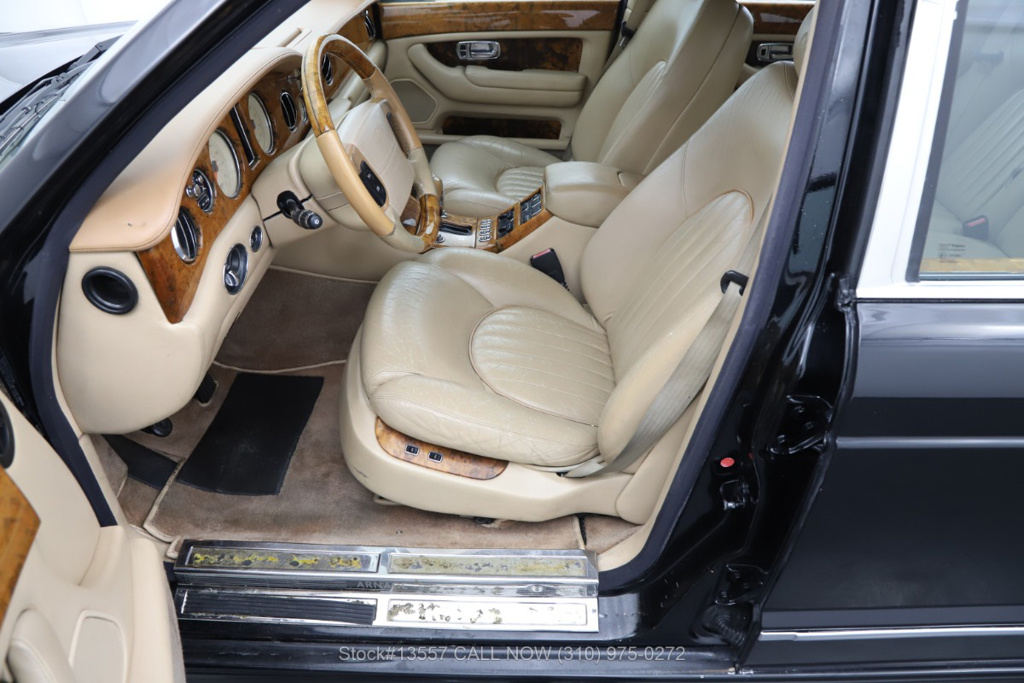For $19K, You Could Buy A Lightly Used Camry – Or This 2001 Bentley Arnage