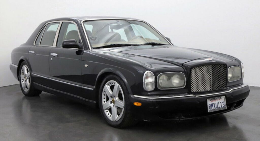  For $19K, You Could Buy A Lightly Used Camry – Or This 2001 Bentley Arnage