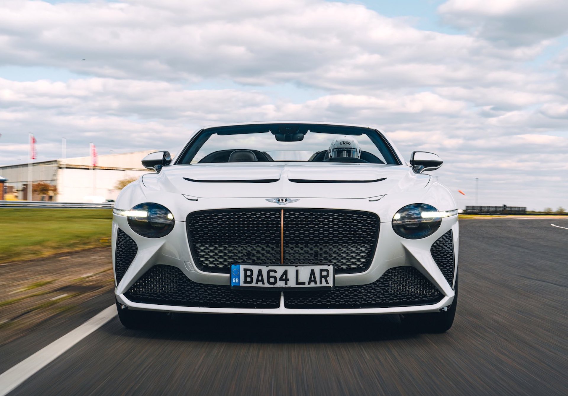 It Takes Bentley A Whole Week To Paint One Wheel On The $2M Bacalar Roadster Special