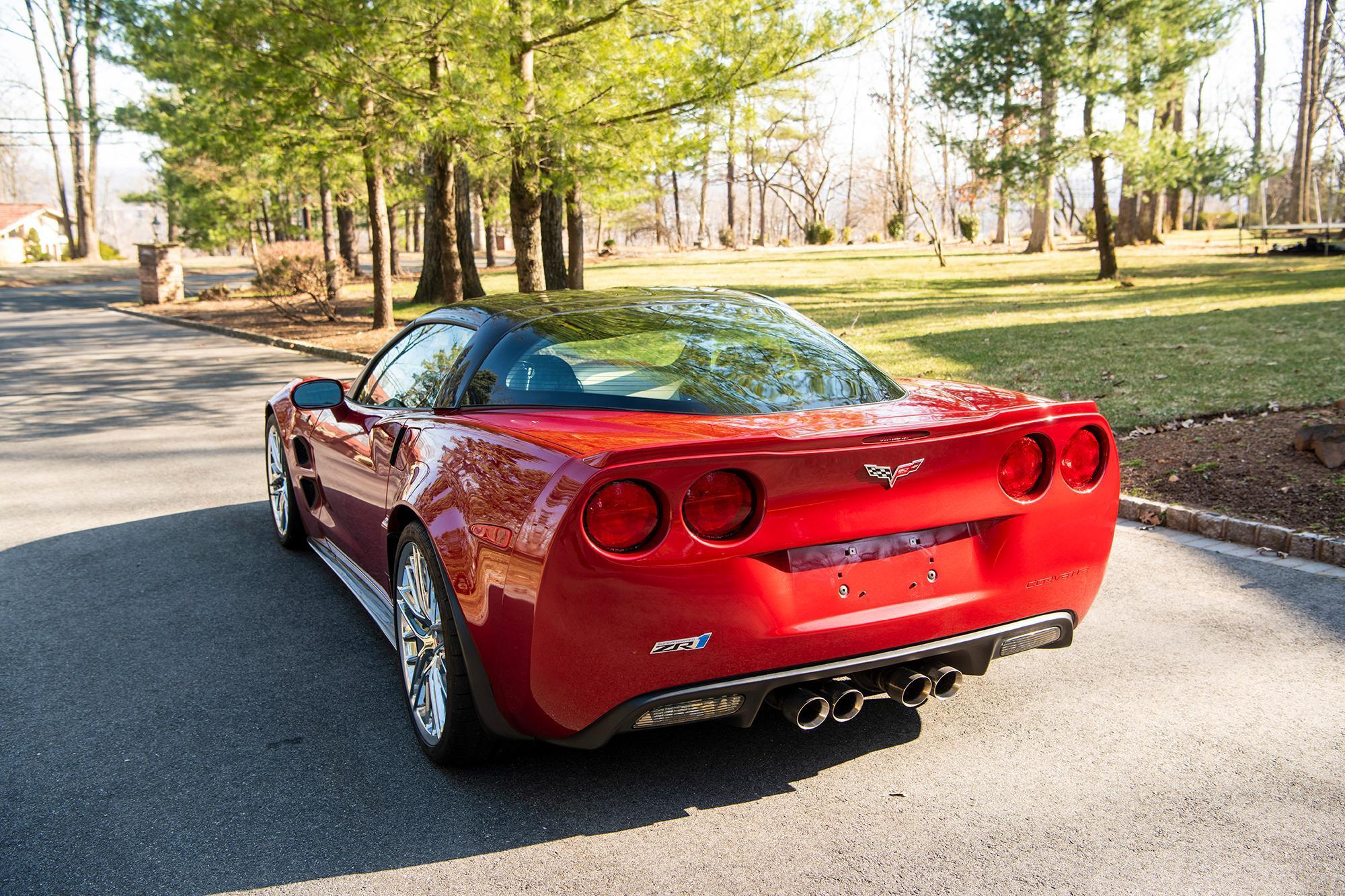 2K-Mile 2013 Chevrolet Corvette ZR1 Is An Exhilarating Drive