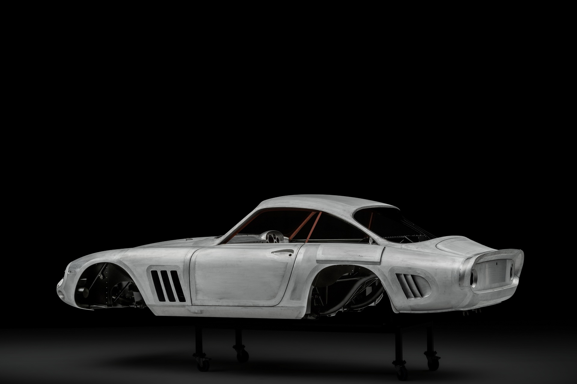 This Is A Brand New Ferrari 330 LMB – Only It Wasn’t Sanctioned By Maranello