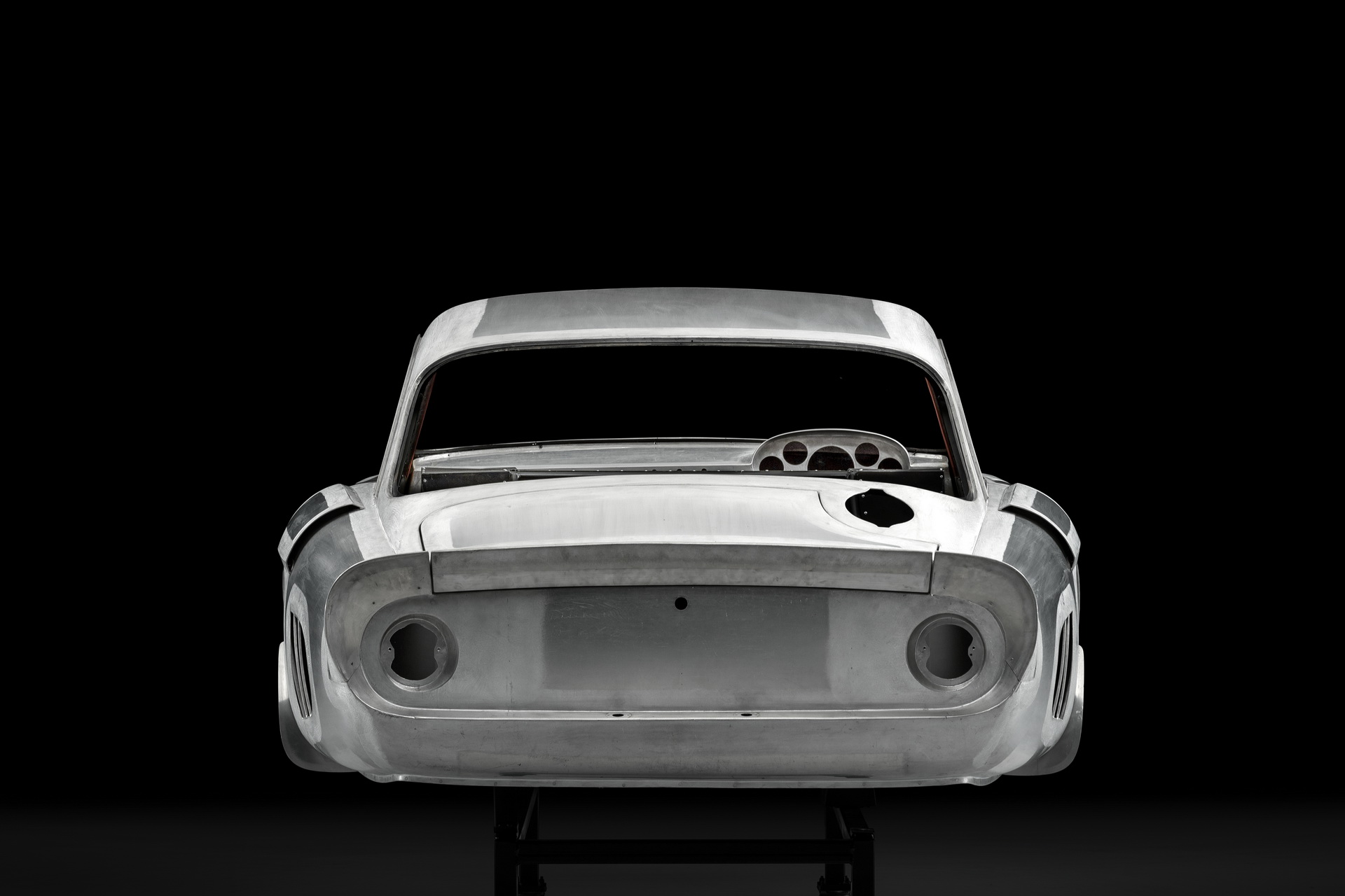 This Is A Brand New Ferrari 330 LMB – Only It Wasn’t Sanctioned By Maranello