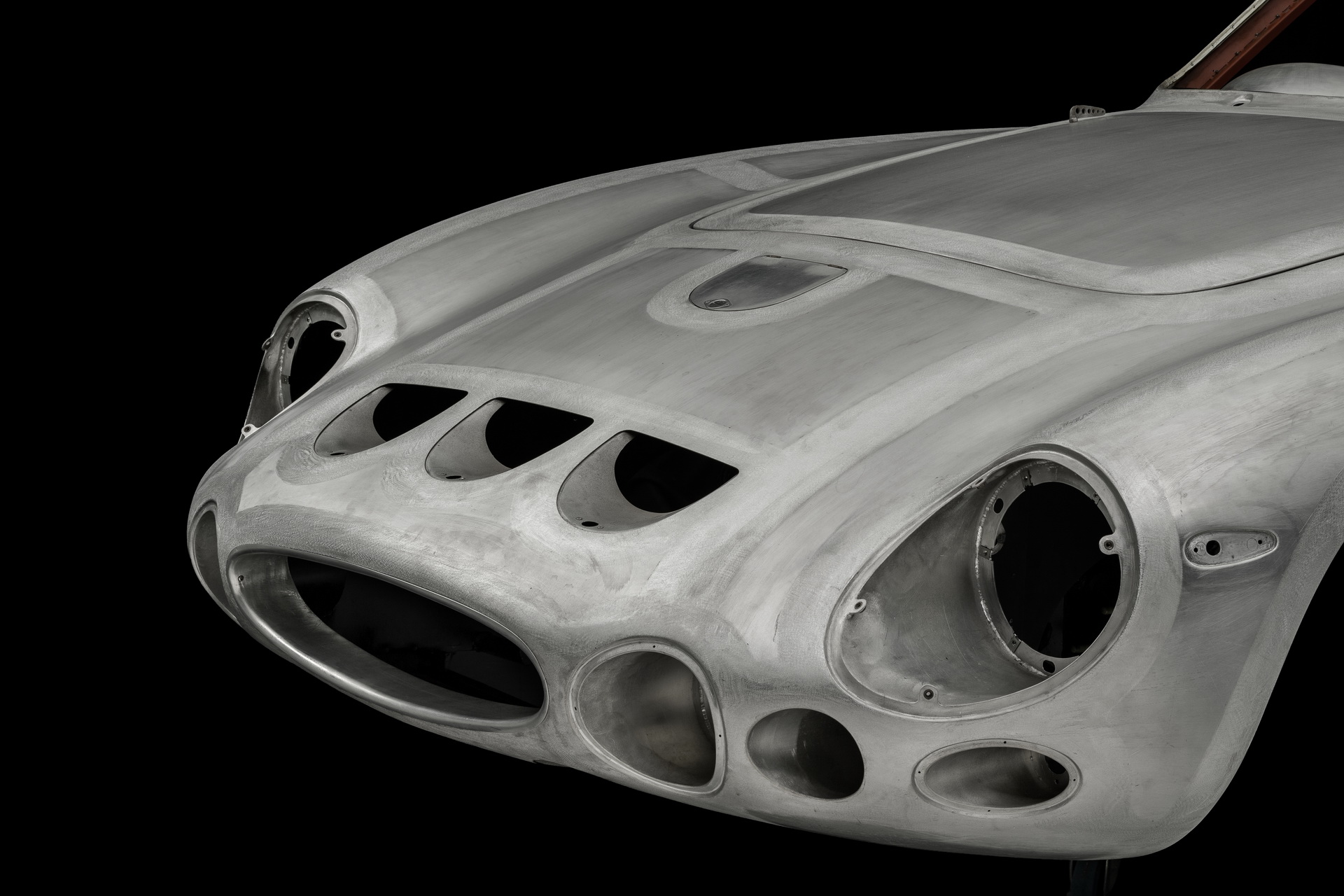 This Is A Brand New Ferrari 330 LMB – Only It Wasn’t Sanctioned By Maranello