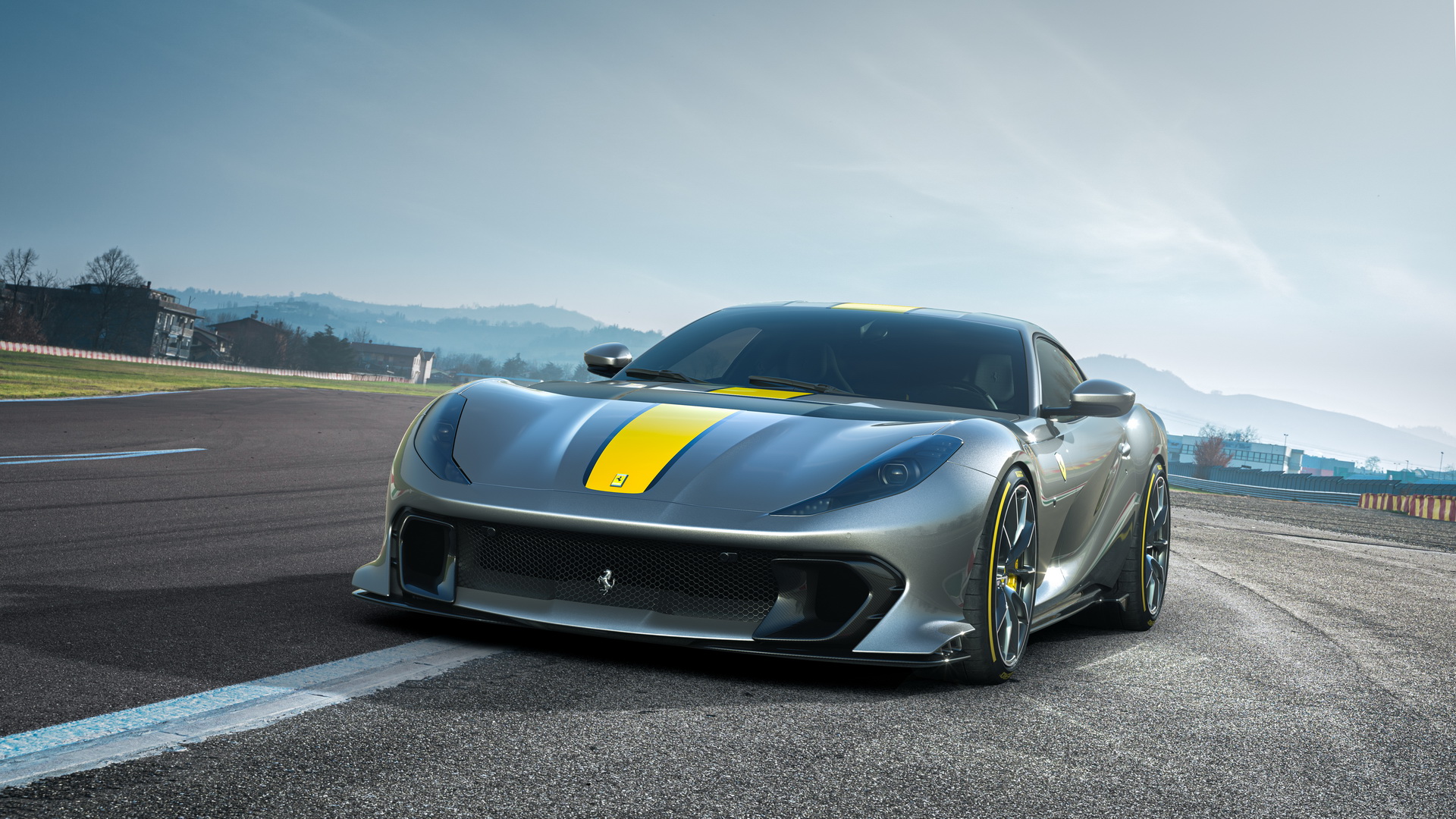 New Ferrari 812 ‘Limited Edition’ Revealed With 818 HP, Spins Up To 9,500 rpm